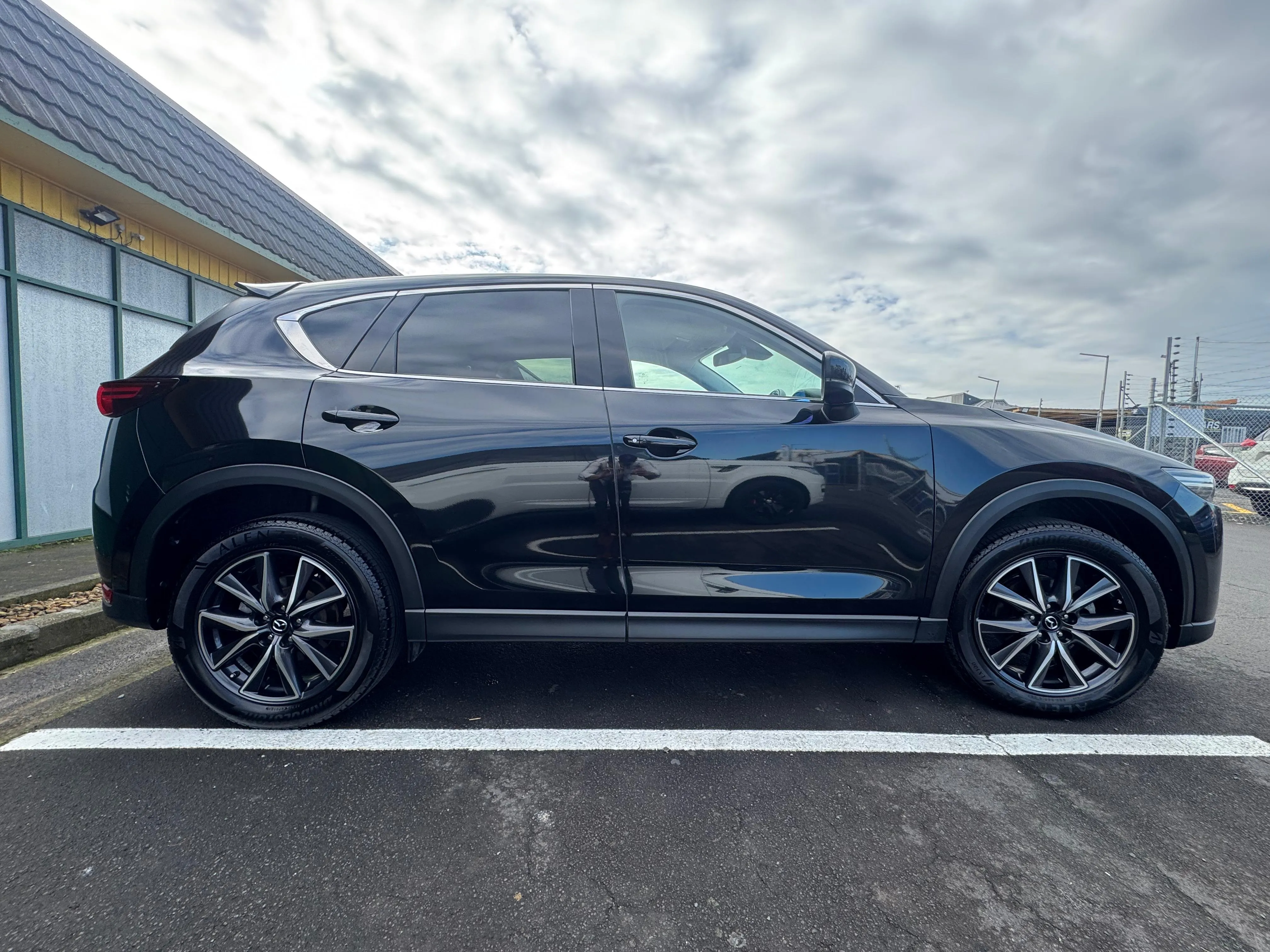 MAZDA CX-5 2.5L 2017 LEATHER Carousel 8