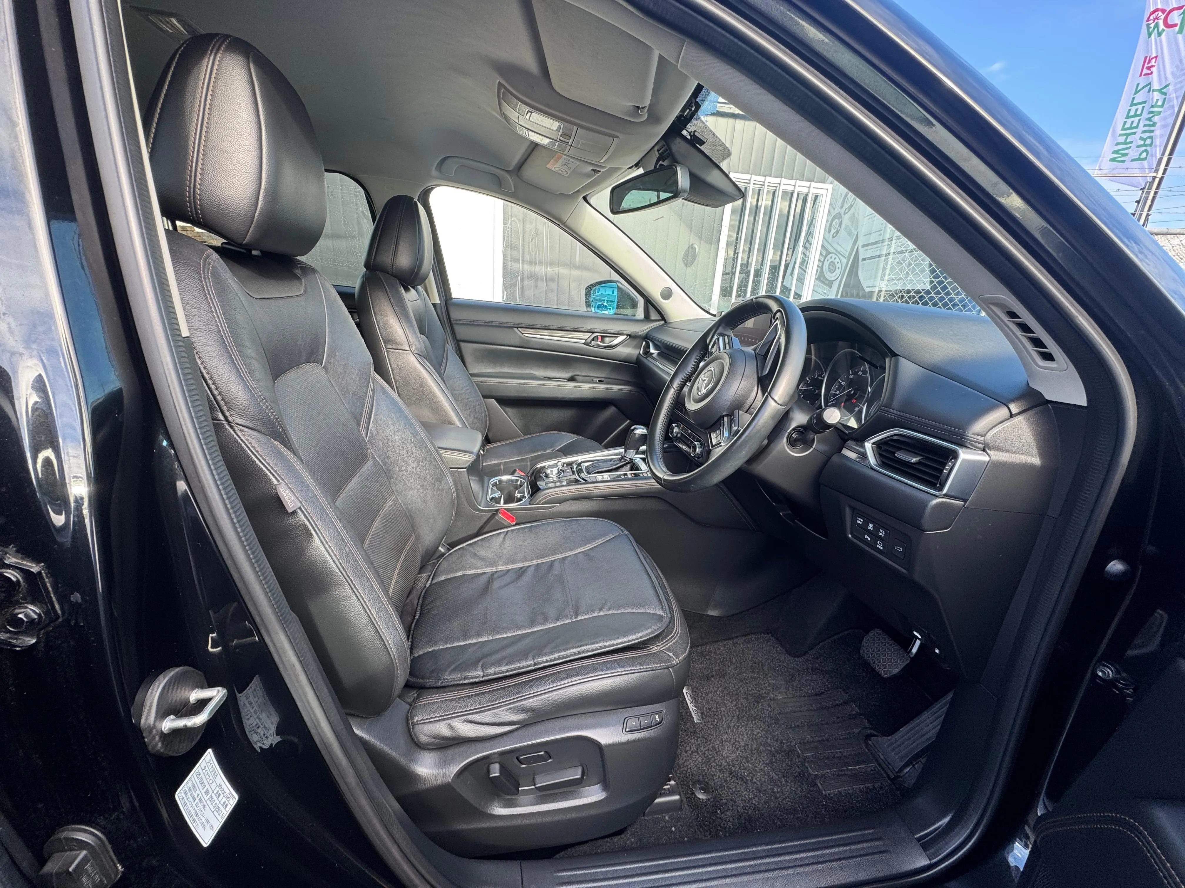 MAZDA CX-5 2.5L 2017 LEATHER Carousel 14