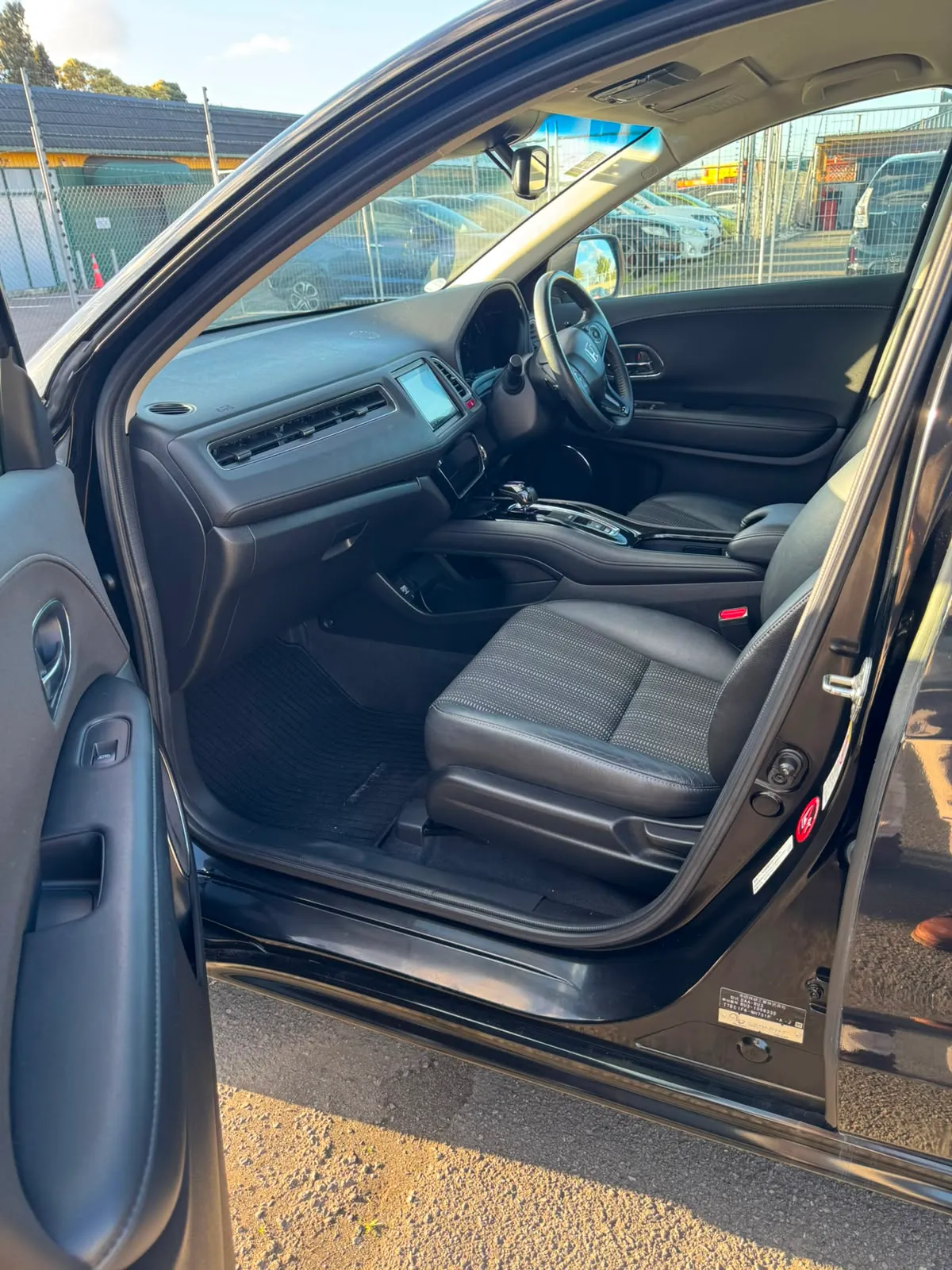 Honda Vezel Z Hybrid 2015