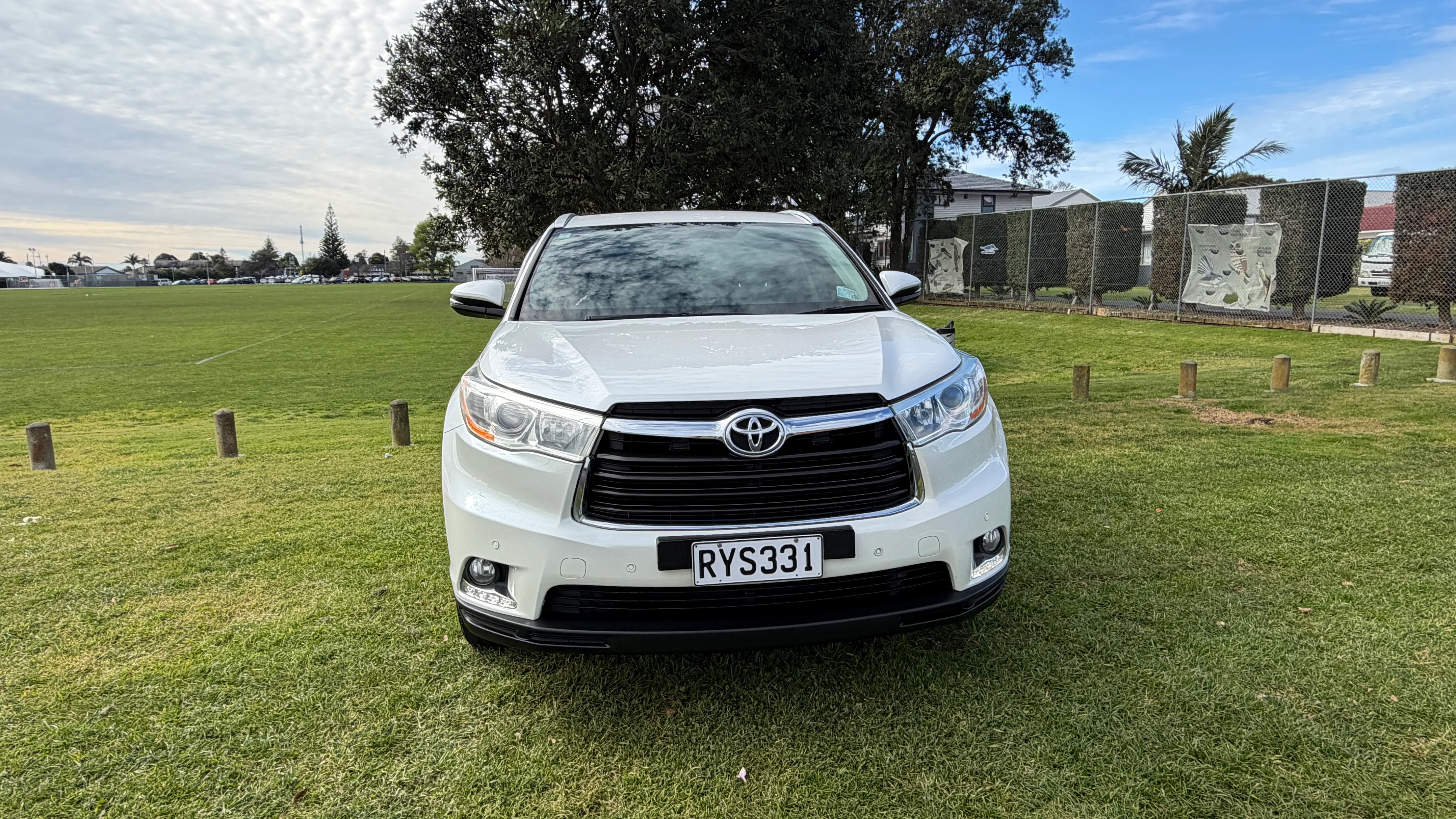 2014 Toyota Highlander GXL Model Carousel 4