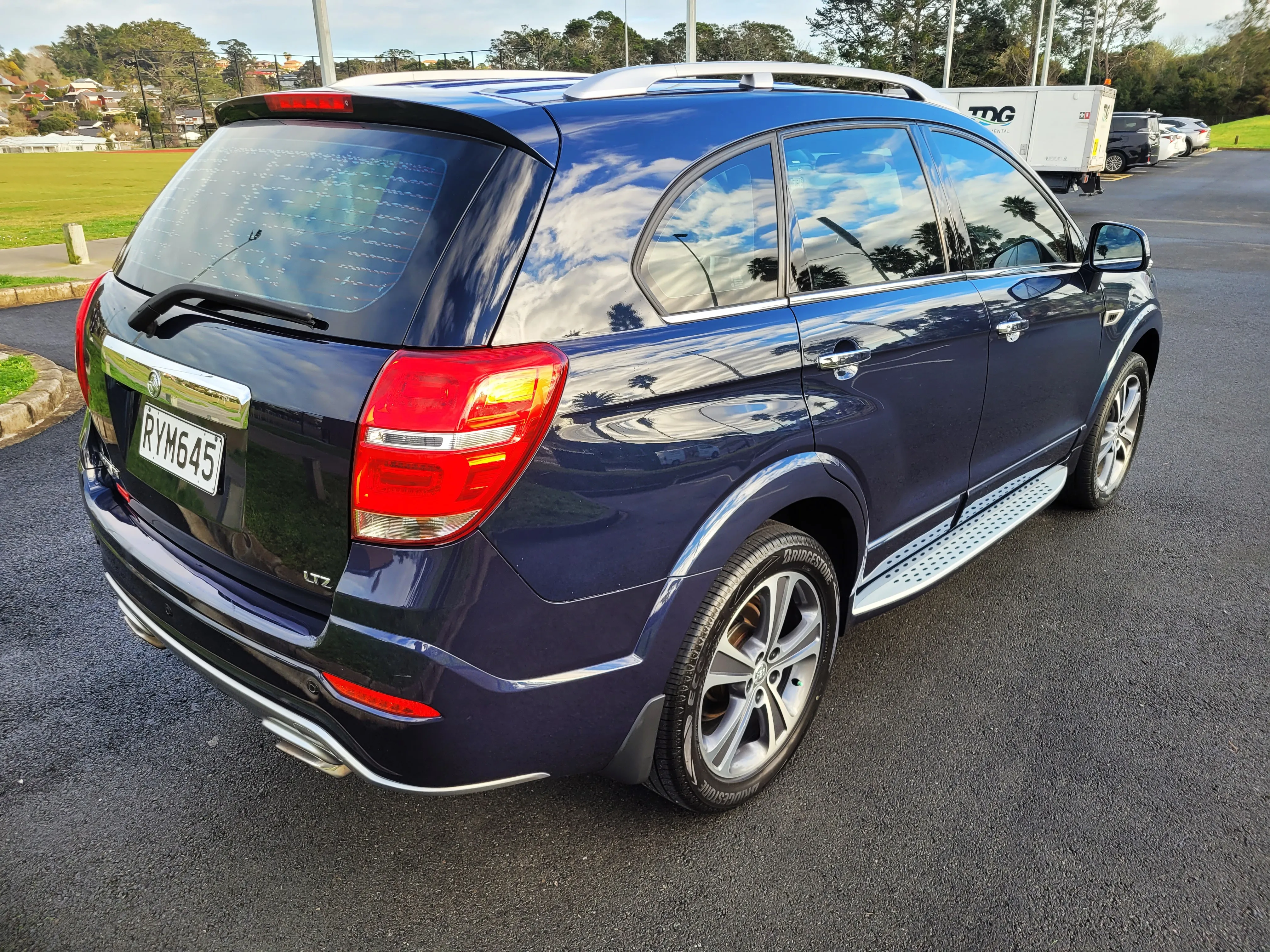 2016 Holden Captiva LTZ 3.0 V6 7 seater Carousel 7