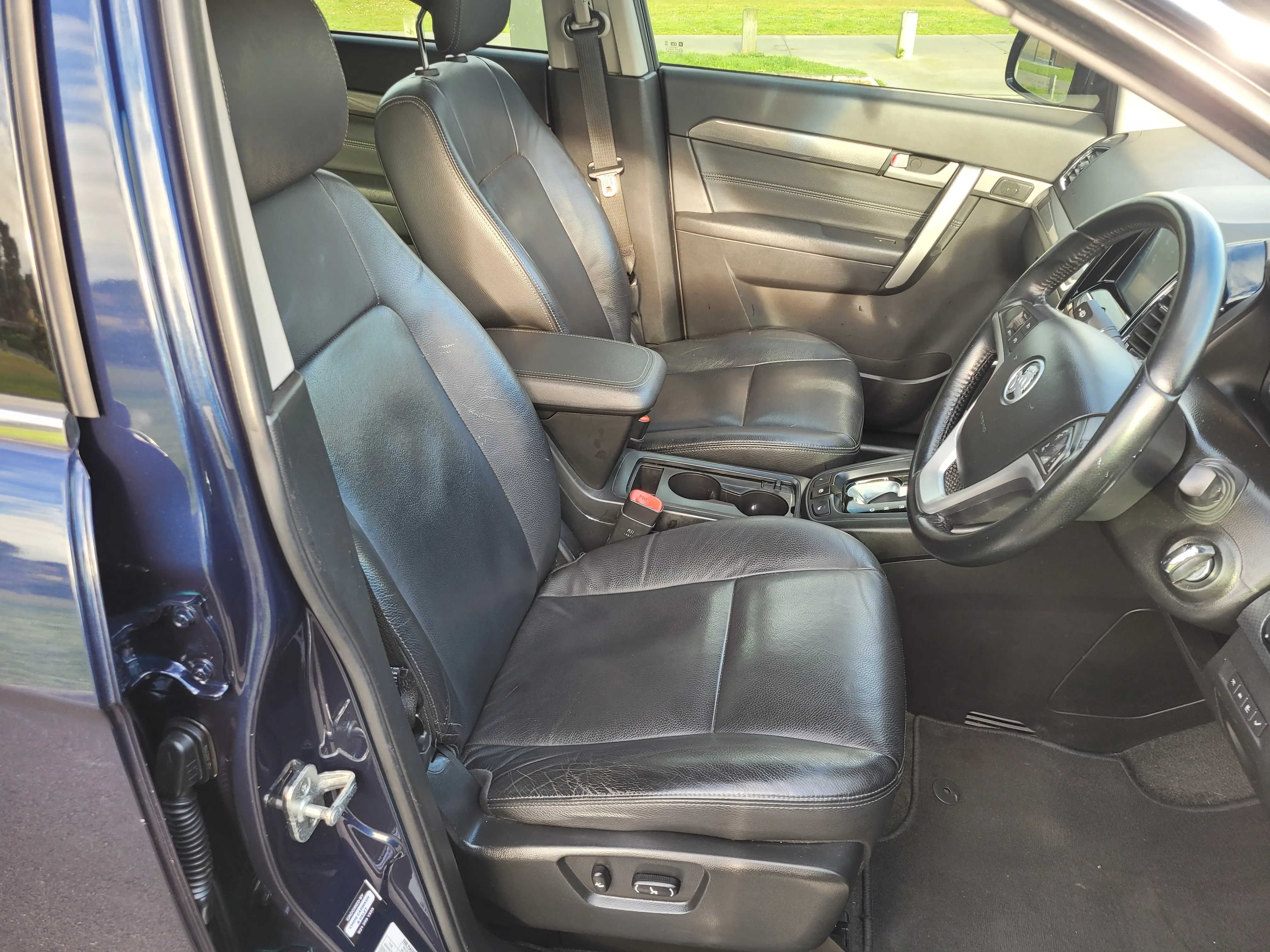 2016 Holden Captiva LTZ 3.0 V6 7 seater Carousel 13