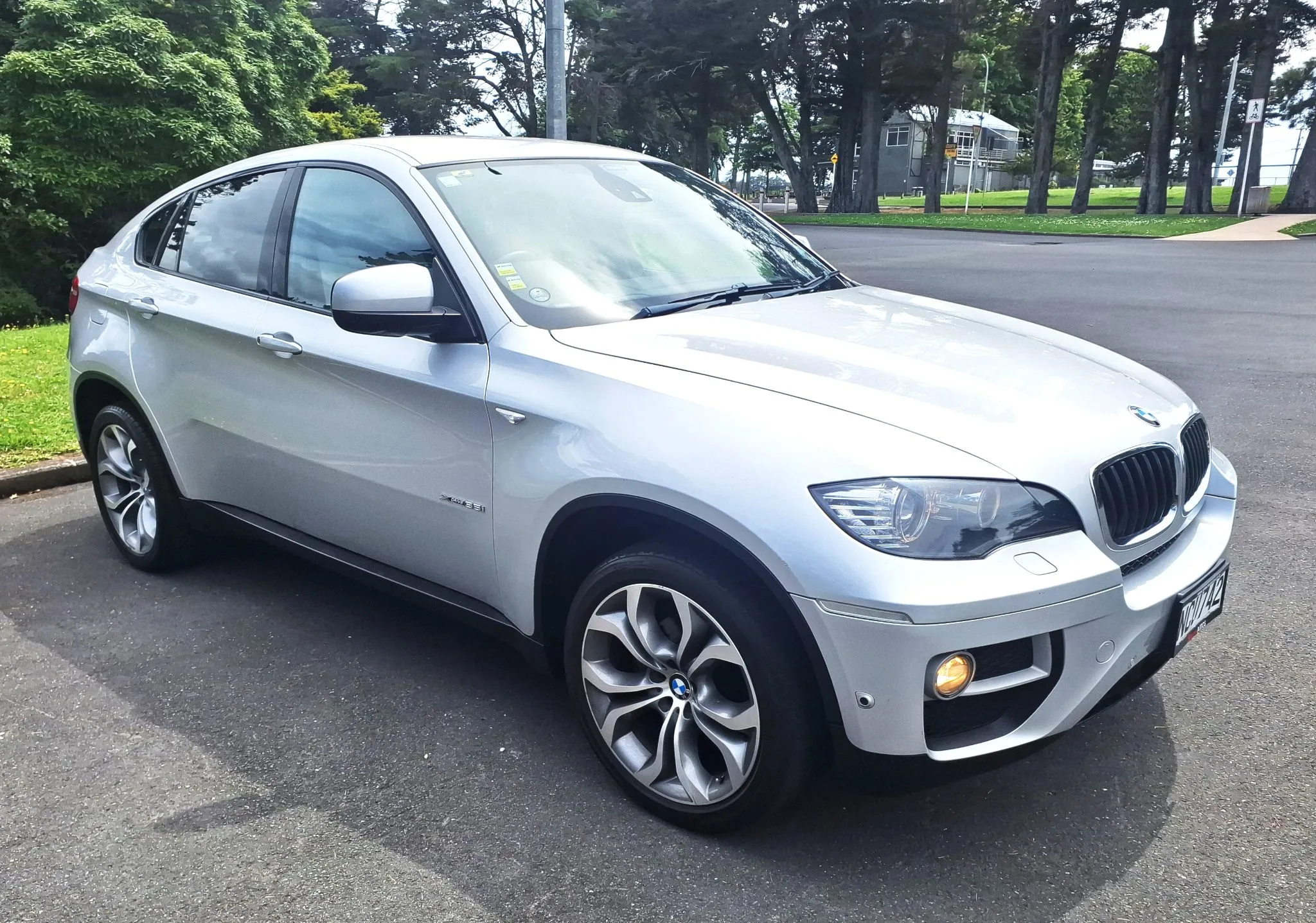 2013 BMW X6 3.0 XDRIVE 35i LOW KMS Carousel 2