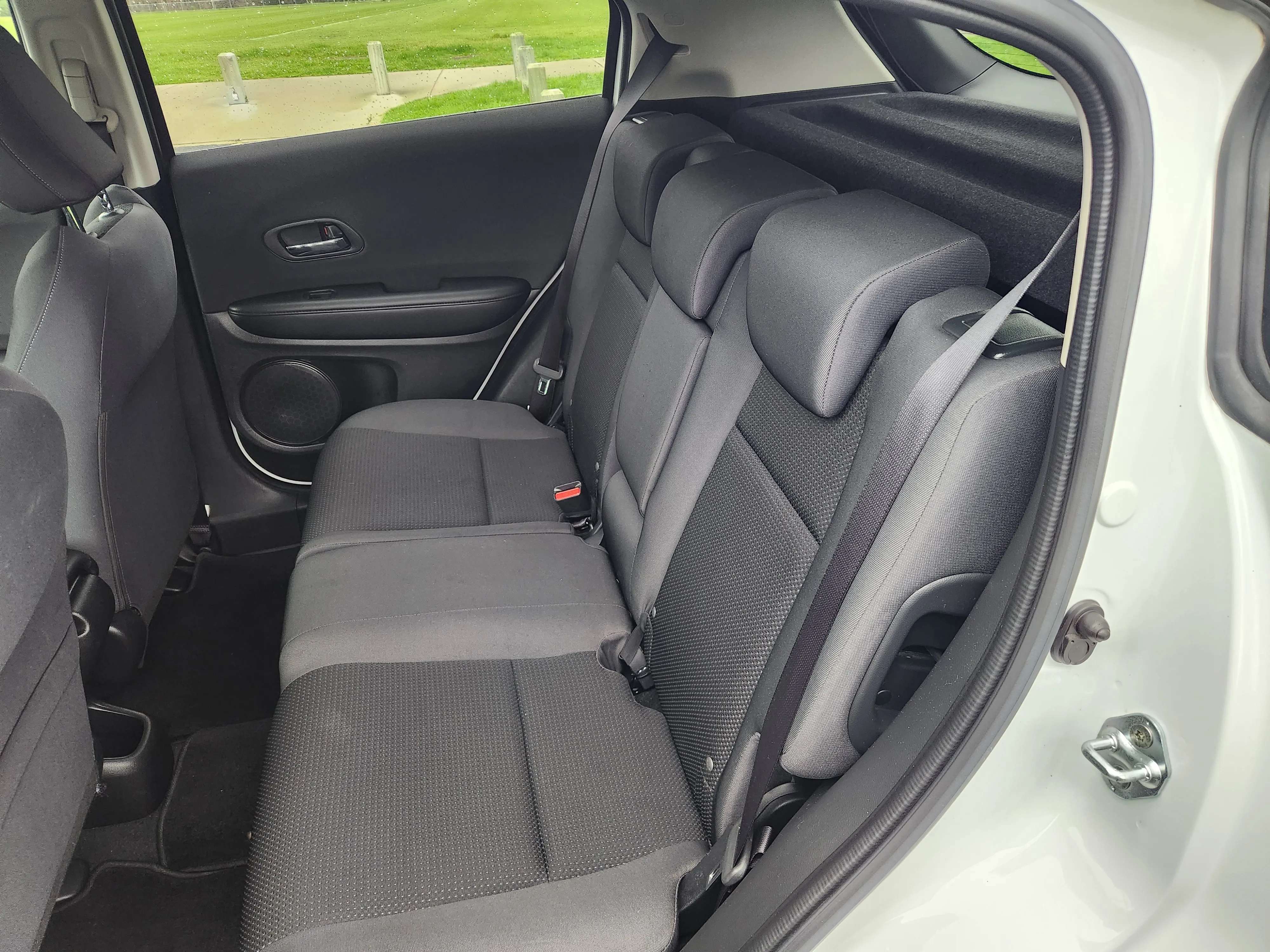 2019 Honda HR-V 1.5 AWD Low kms Carousel 12