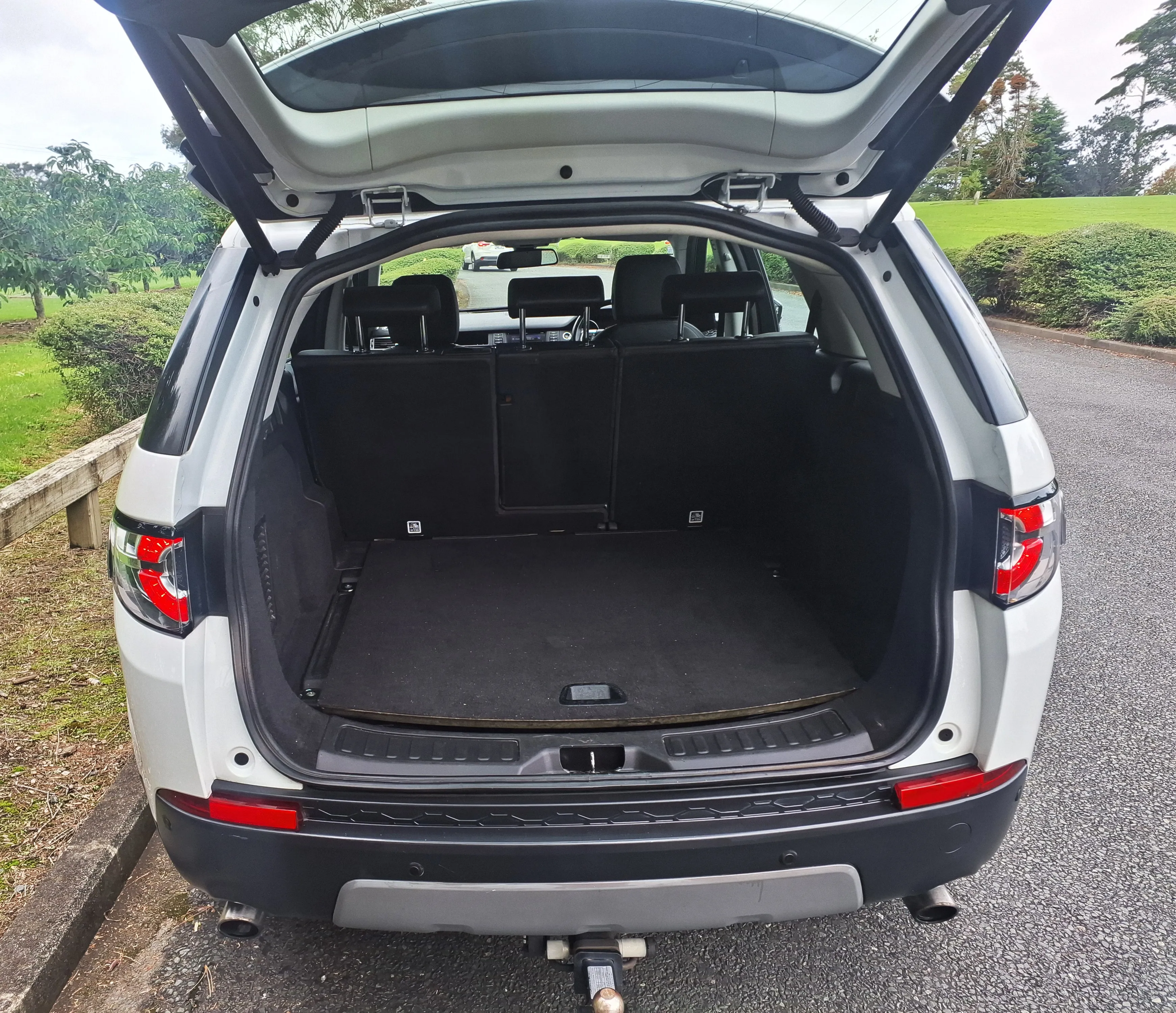 2017 Land Rover Discovery Sport TD4 (110kw) SE Carousel 14