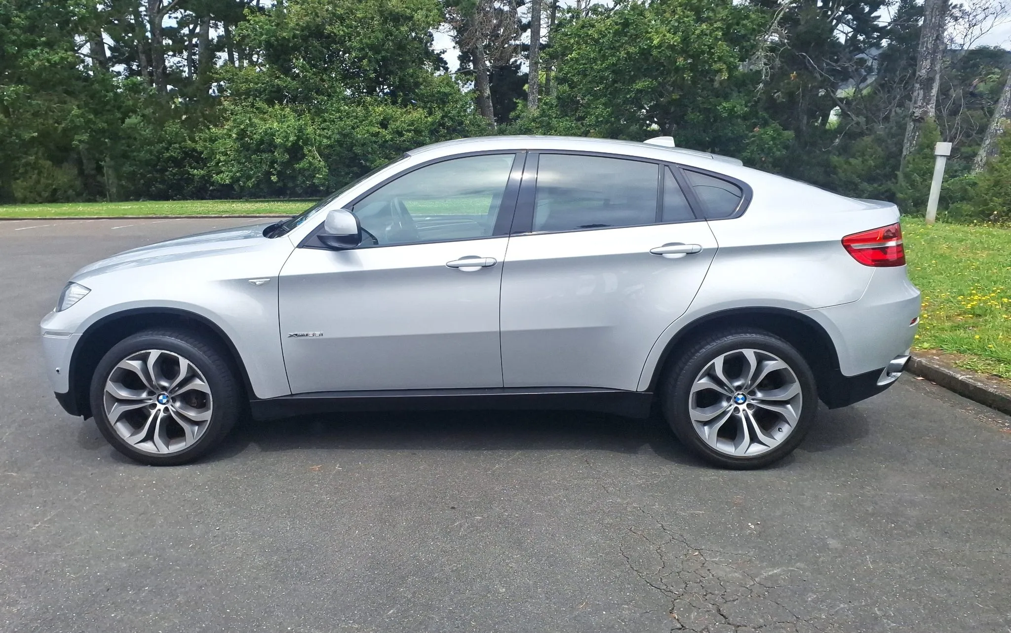 2013 BMW X6 3.0 XDRIVE 35i LOW KMS Carousel 3