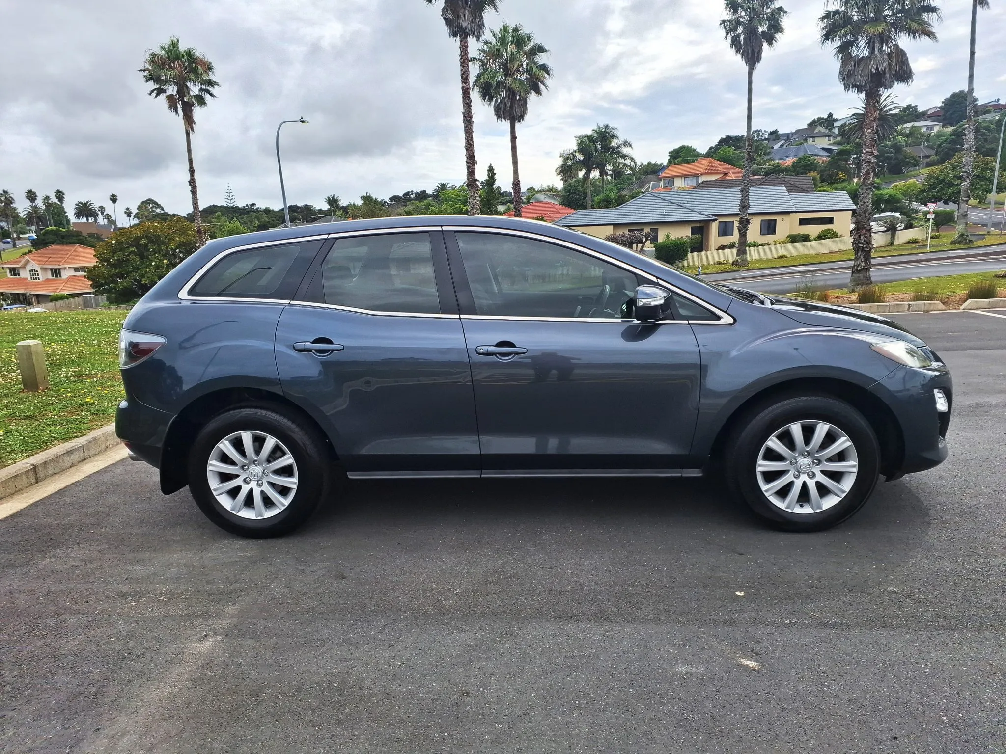 2011 MAZDA CX-7 GSX 25 PETROL (NZ) Carousel 3