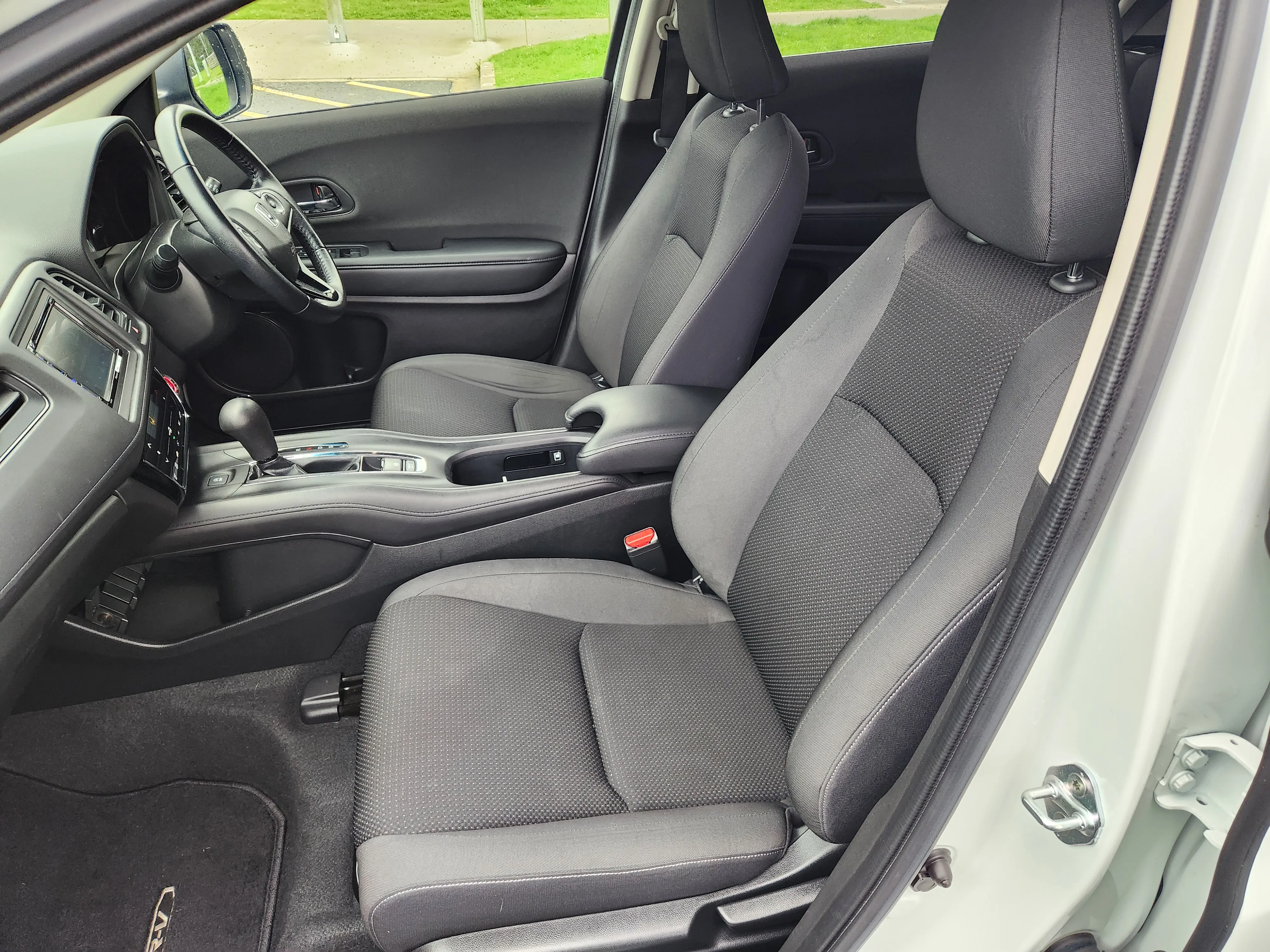 2019 Honda HR-V 1.5 AWD Low kms Carousel 13