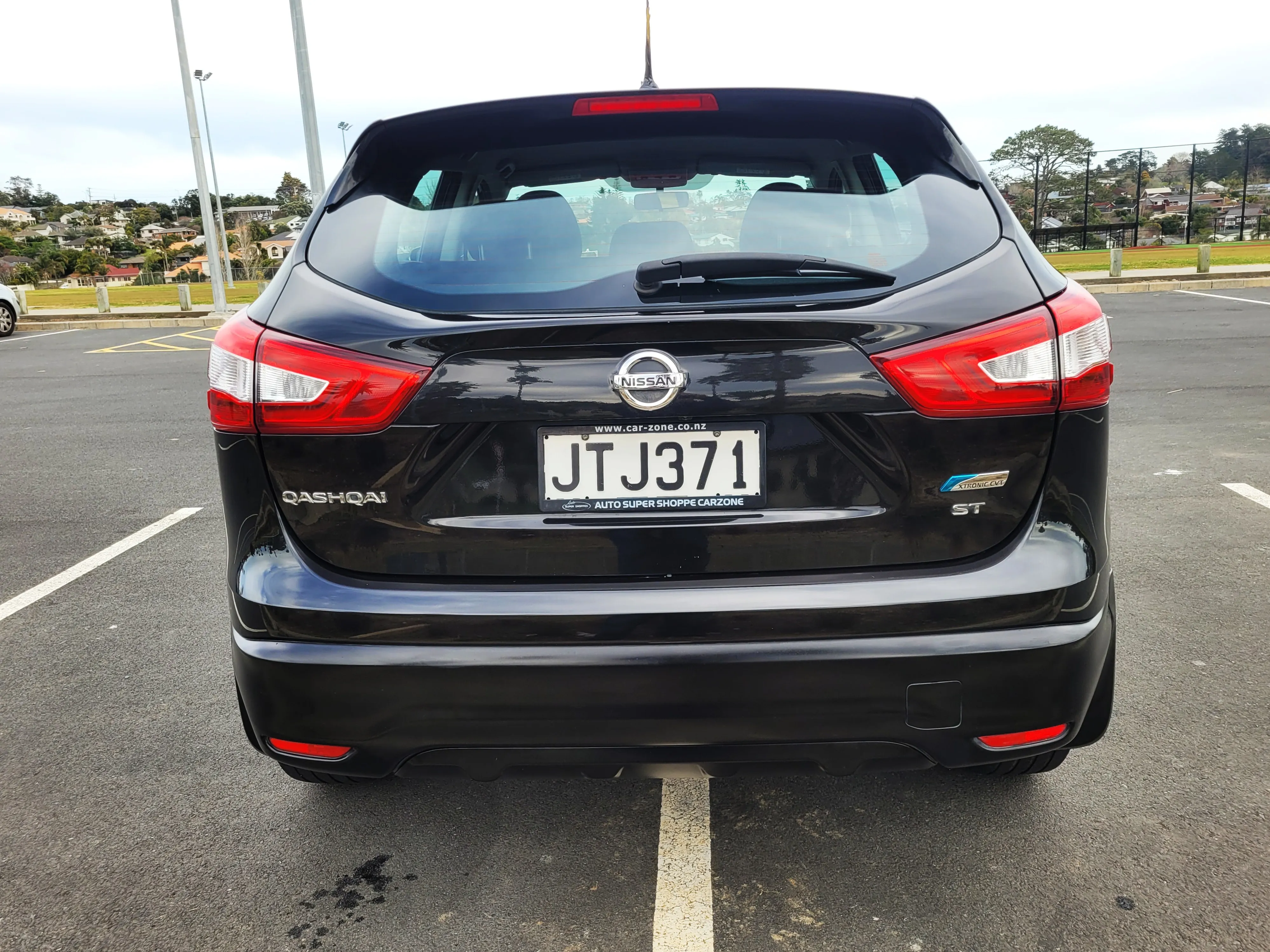 2016 Nissan Qashqai ST 2.0P (NZ) Carousel 6