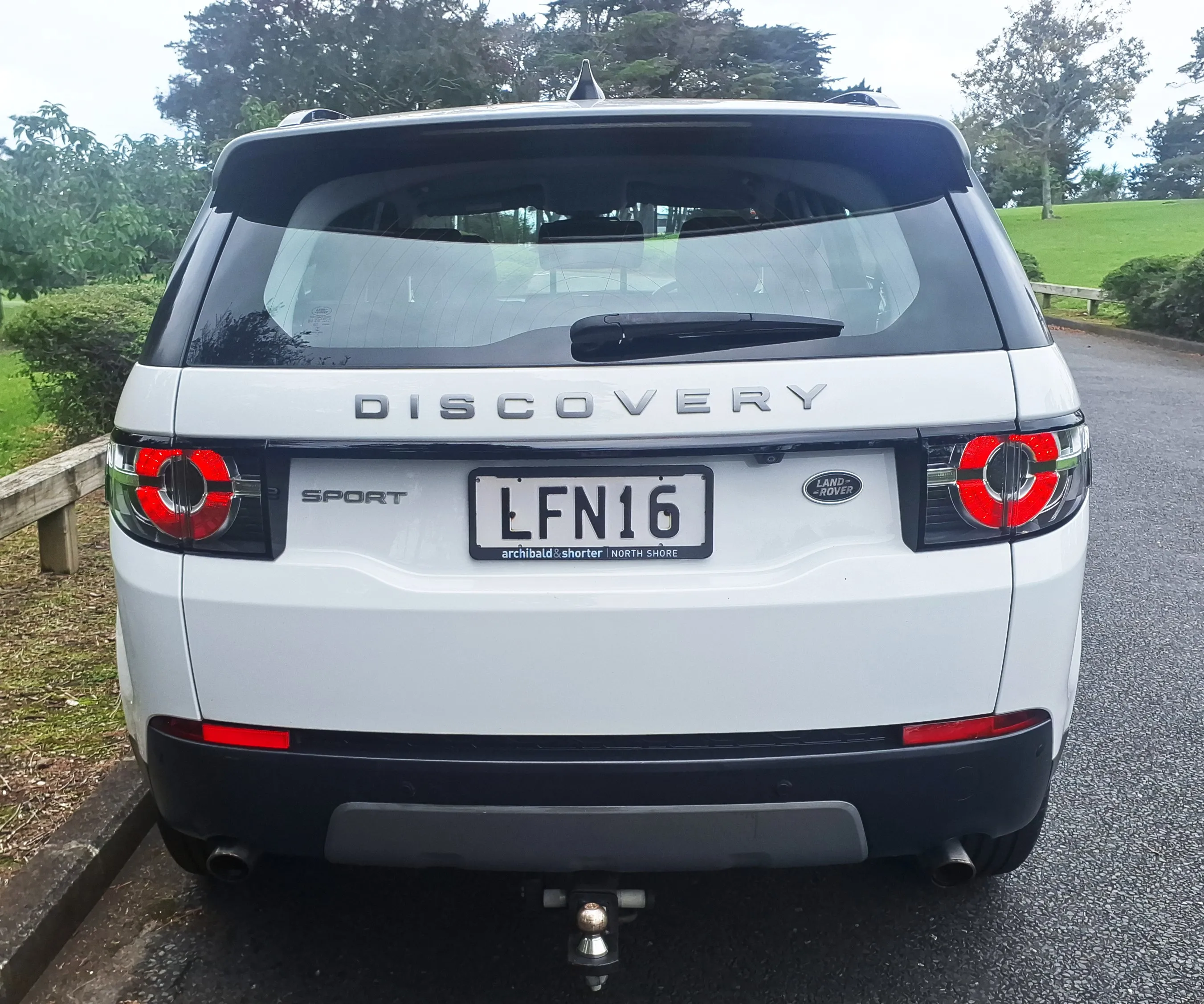 2017 Land Rover Discovery Sport TD4 (110kw) SE Carousel 6