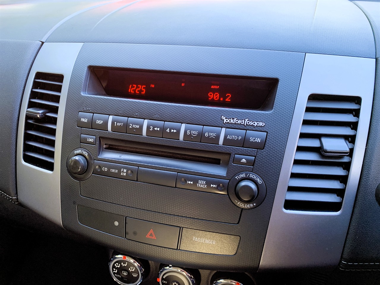 2012 Mitsubishi Outlander 2.4 VRX Carousel 5