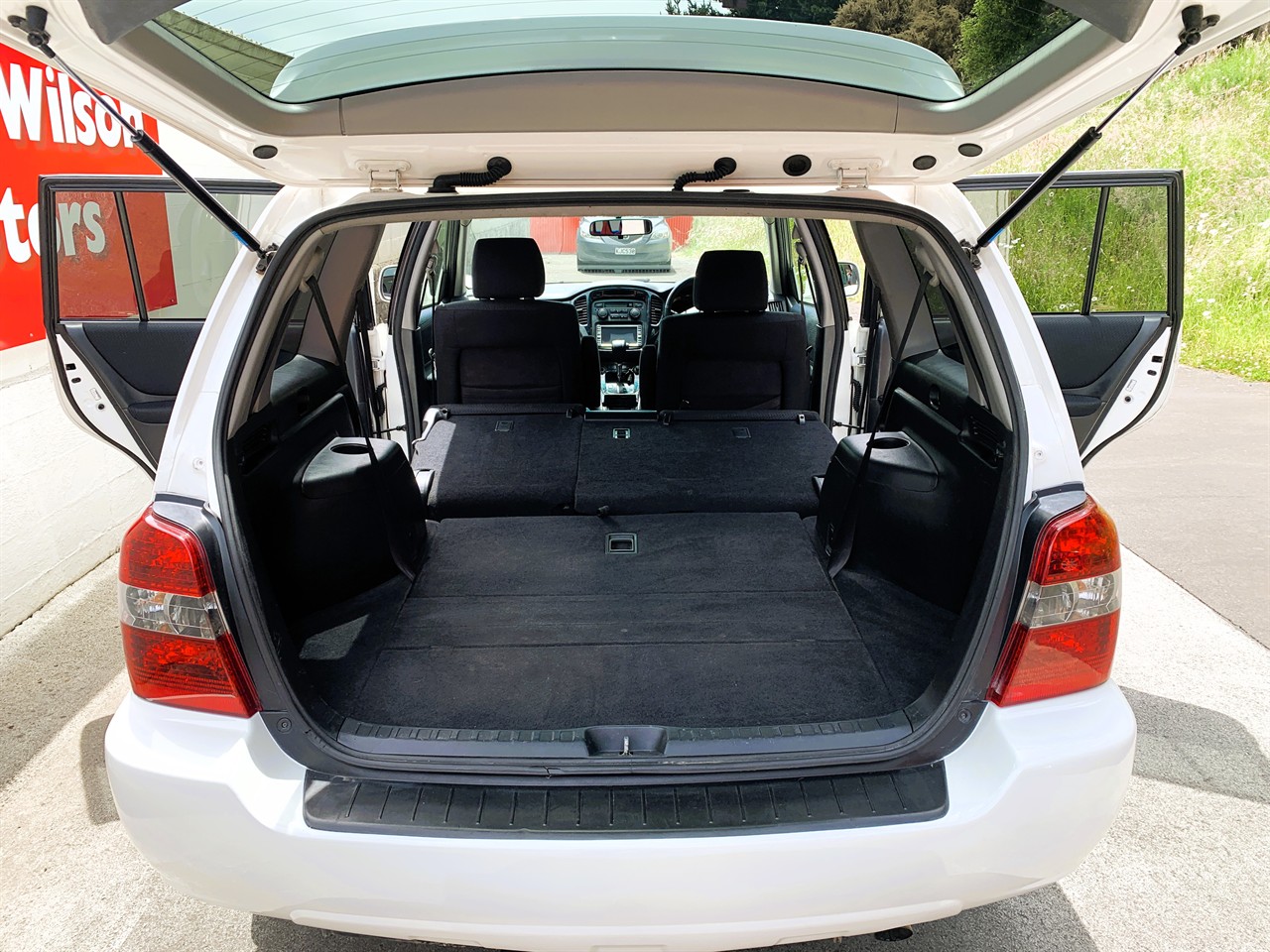 2005 Toyota Kluger L 24S Carousel 2