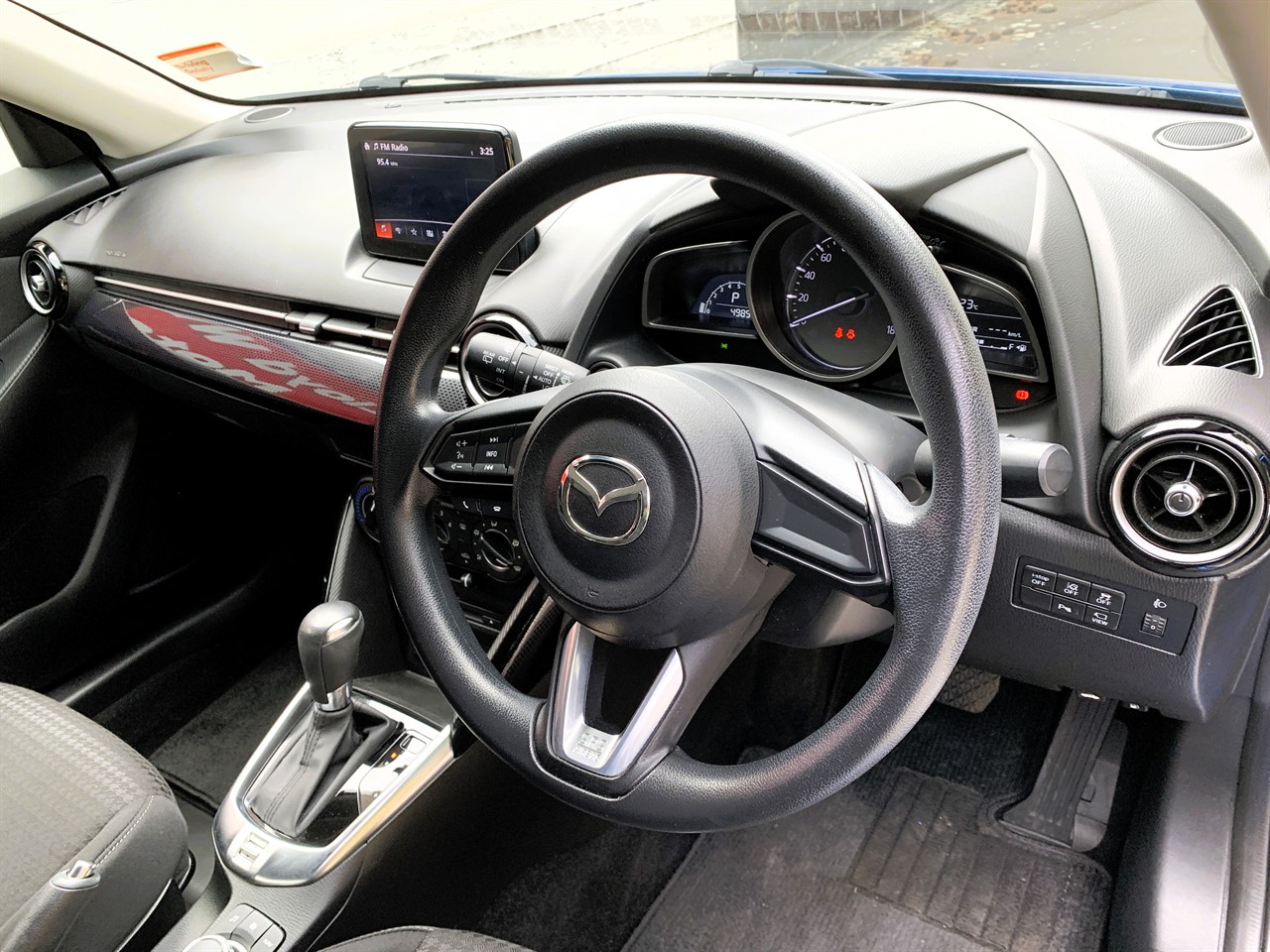2019 Mazda Demio Carousel 6