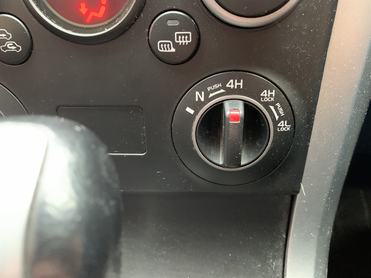 2012 Suzuki Escudo 2.4 XG 4WD Carousel 8