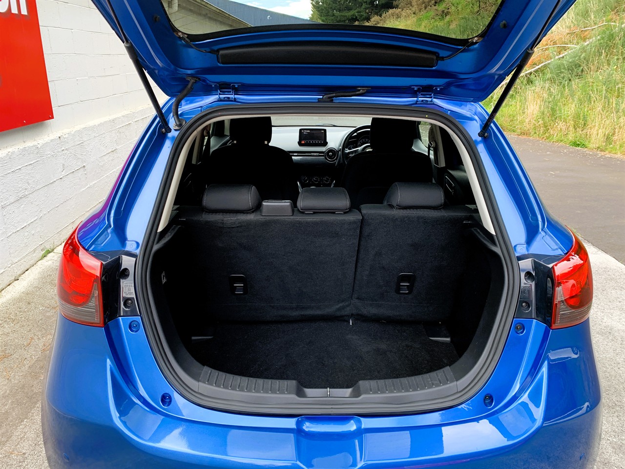 2019 Mazda Demio Carousel 19