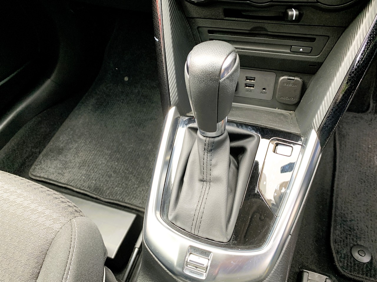 2019 Mazda Demio Carousel 8
