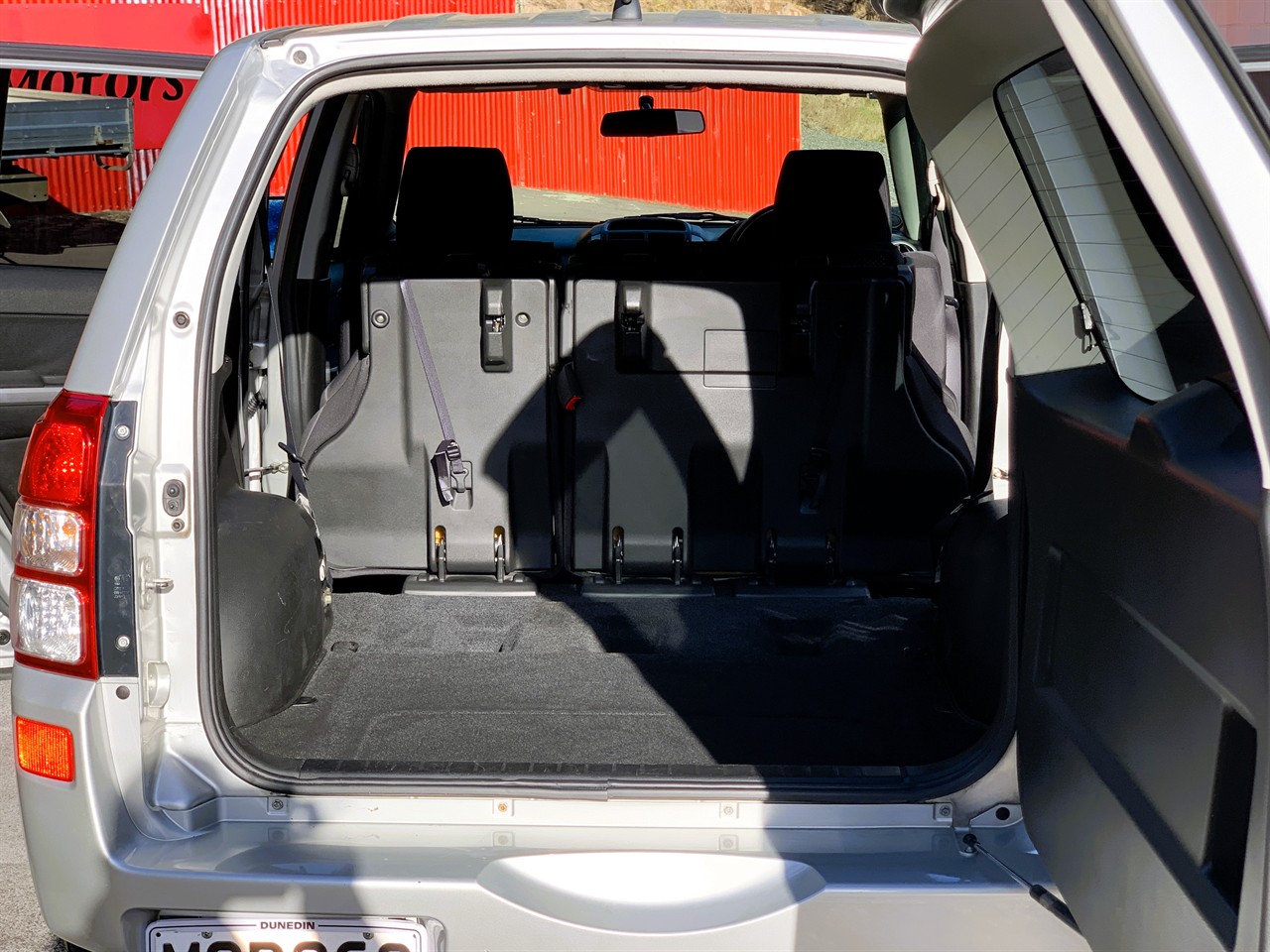 2005 Suzuki Escudo Carousel 8