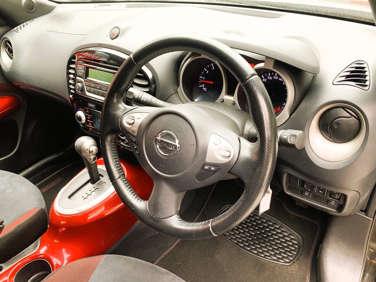 2016 Nissan Juke 1.6P/CVT/HA/5DR Carousel 6