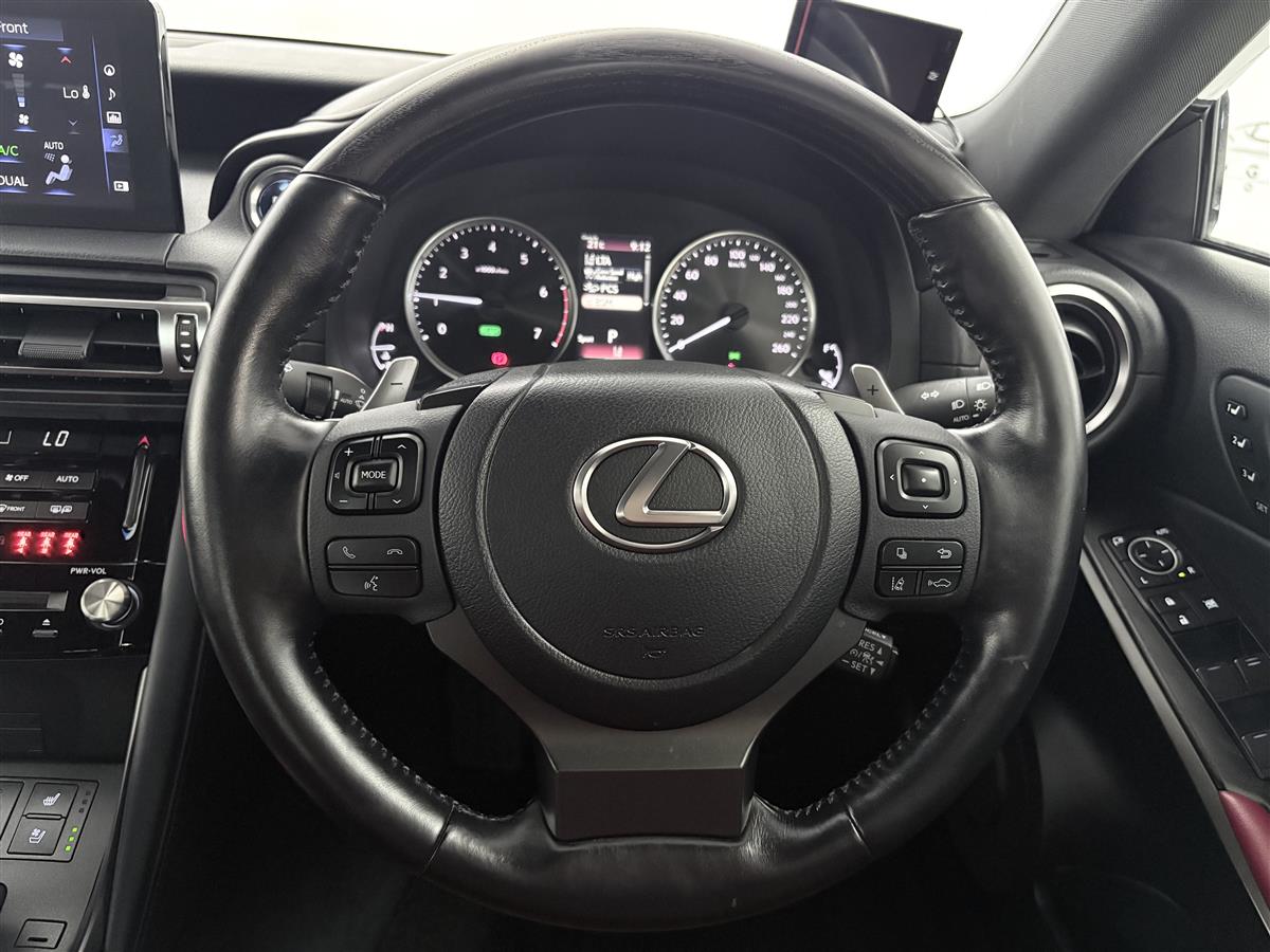 2021 Lexus IS 300h Limited,Hybrid,Carplay,360 Camera Carousel 11