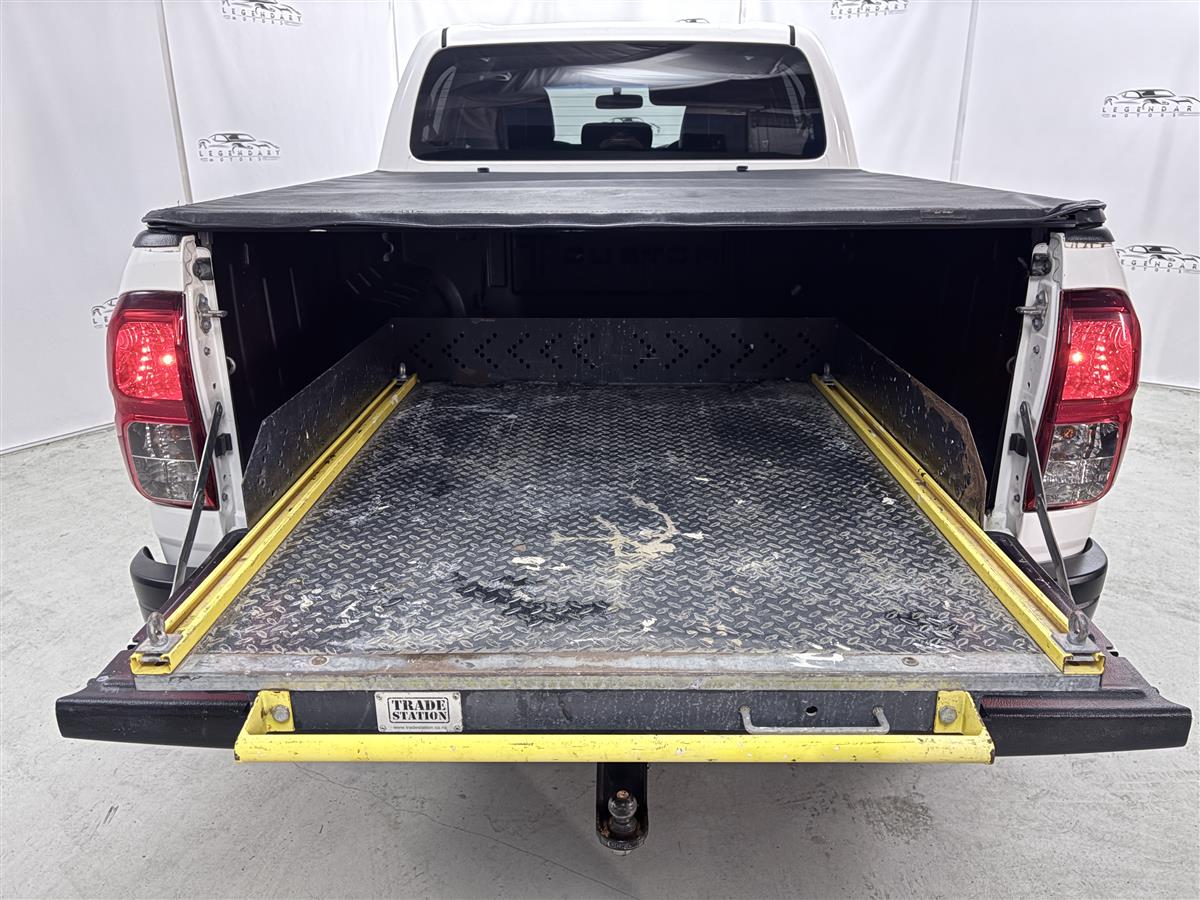 2019 Toyota Hilux SR5 Cruiser,2WD,NZ NEW,tow bar Carousel 8