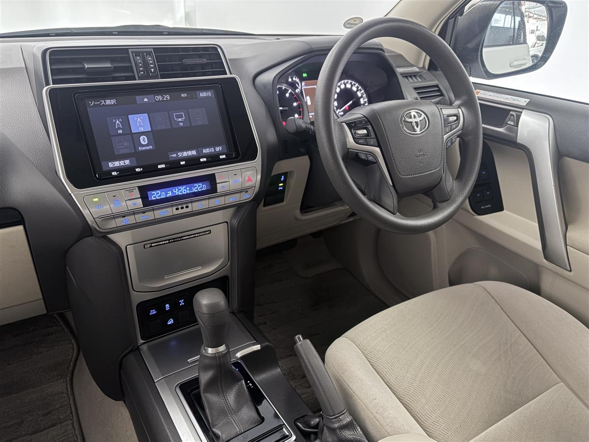 2021 Toyota Land Cruiser Prado 2.8 Diesel,4WD,5 seaters,Radar Cruise Carousel 15