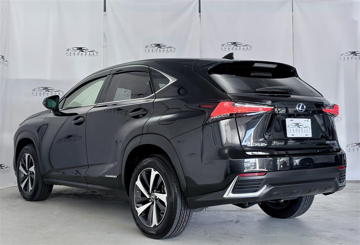 2019 Lexus NX 300h 4WD,SunRoof,Version L,Vented seats Carousel 3