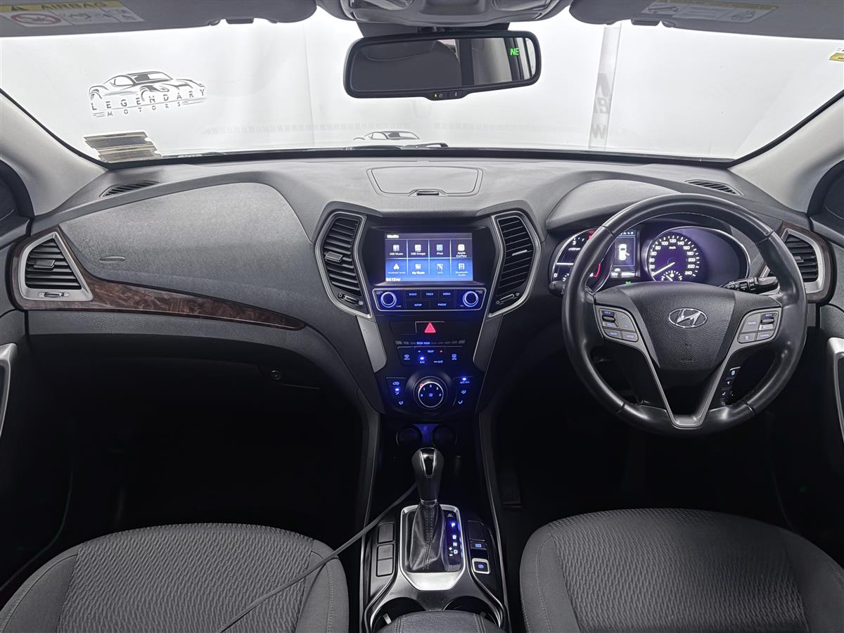 2018 Hyundai Santa Fe DM 2.2D 7seaters,Carplay,4WD Carousel 11
