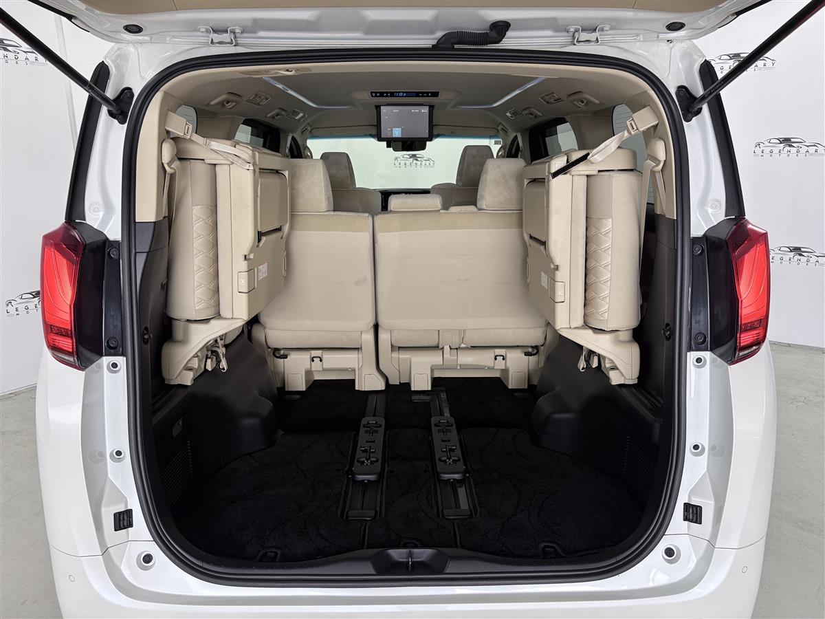 2019 Toyota Alphard Hybrid,4WD,BSM,360 Camera,JBL Sounds Carousel 7
