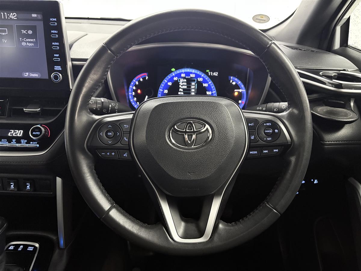 2022 Toyota Corolla Cross HYBRID Z 360 CAMERA,Heated seat Carousel 11