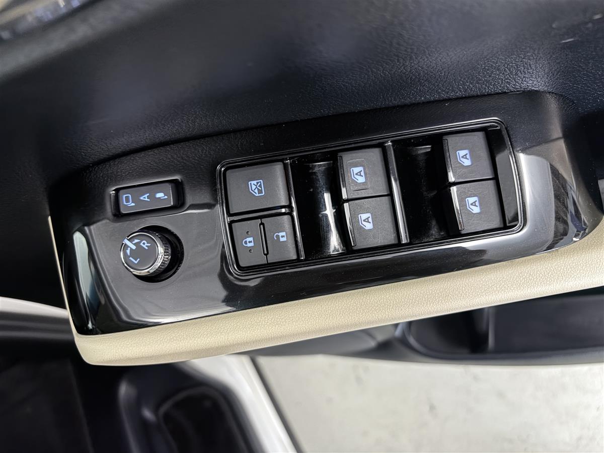 2016 Toyota Alphard HYBRID 4WD, 2.5,Low 34904 KM Carousel 13