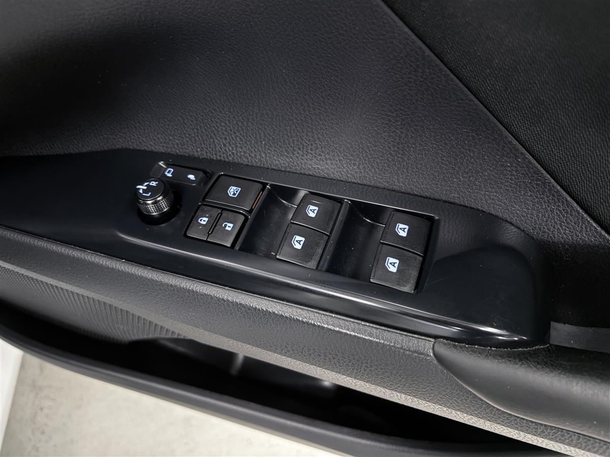 2017 Toyota Camry 2.5G Hybrid,ACC,BSM,Eletric seat Carousel 13