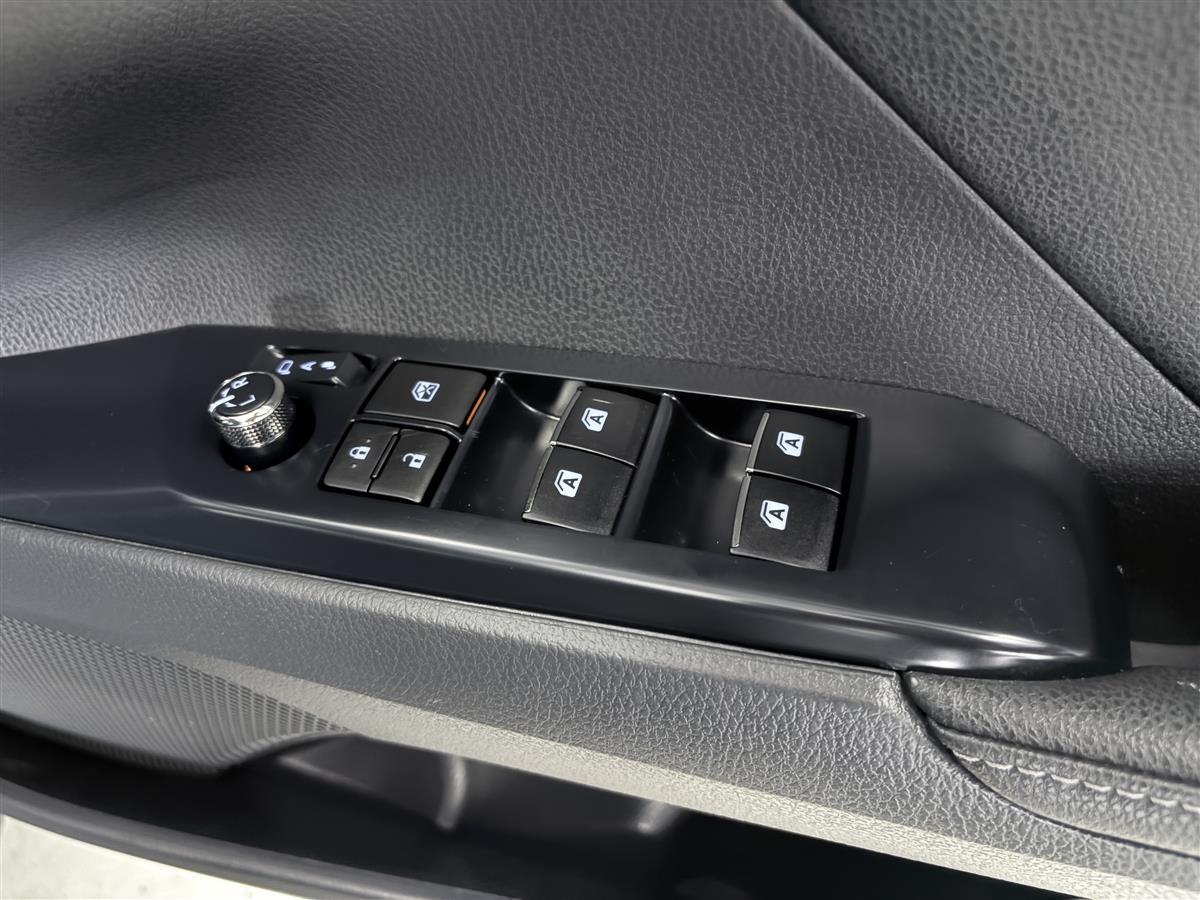 2020 Toyota Camry WS Hybrid HUD/ACC/BSM/RCTA/TSS Carousel 13