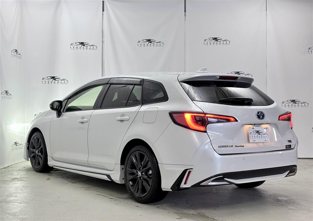 2023 Toyota Corolla 1.8 Touring Hybrid WXB,Radar Cruise Carousel 3