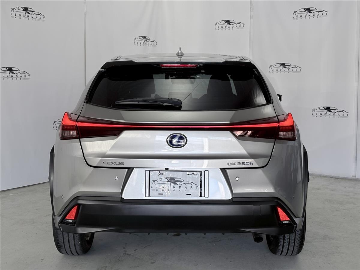 2019 Lexus UX 250h Radar cruise,Eletric Boot,Reverse Camera Carousel 4