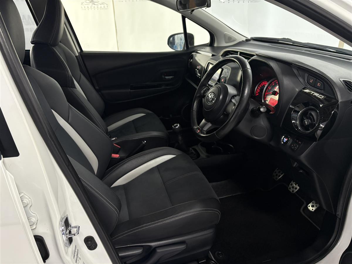 2017 Toyota Yaris GR Sport,LED Beam,5 Speed manual Carousel 12