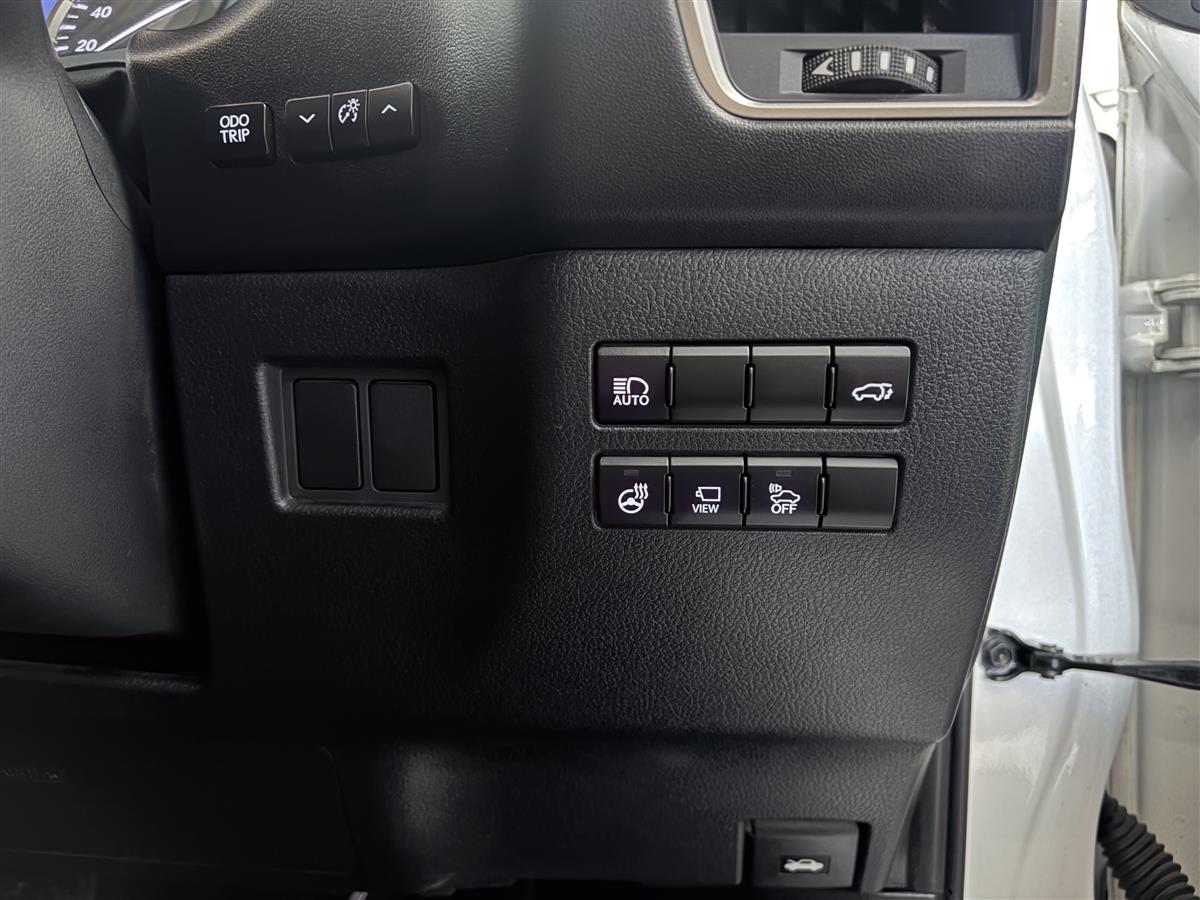 2018 Lexus NX 300h Black leather,Eletric boot,3 EYE LED Carousel 14