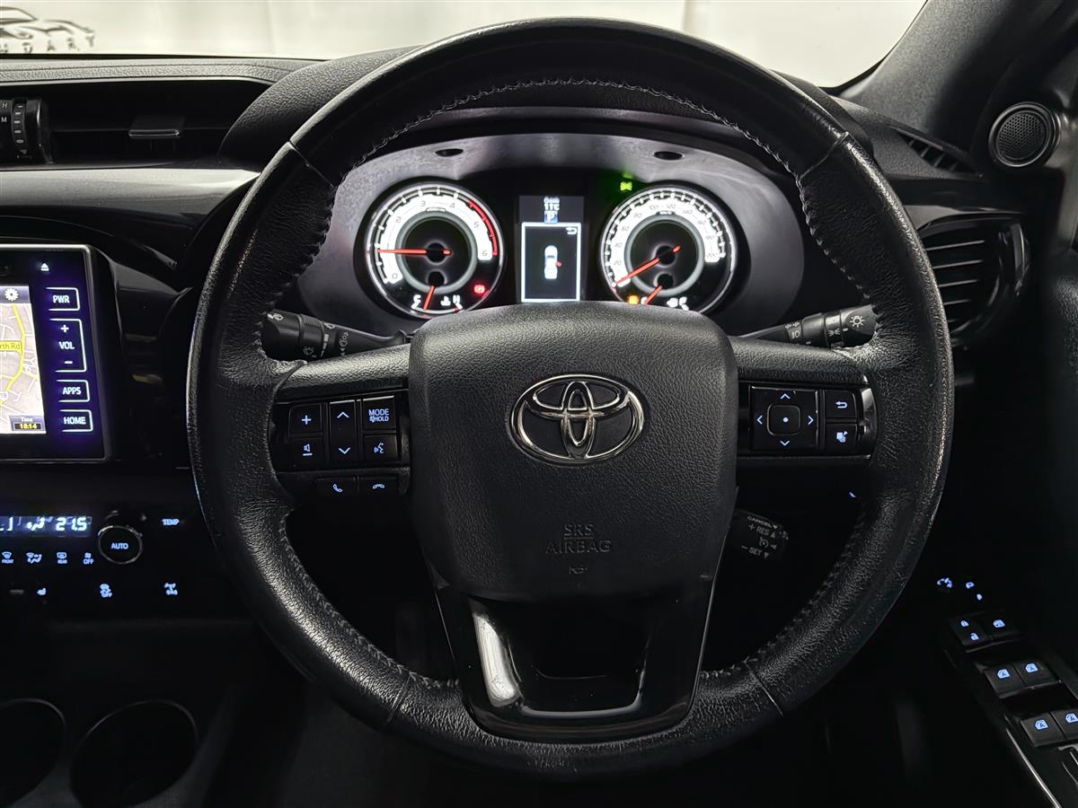 2019 Toyota Hilux SR5 Cruiser,2WD,NZ NEW,tow bar Carousel 11