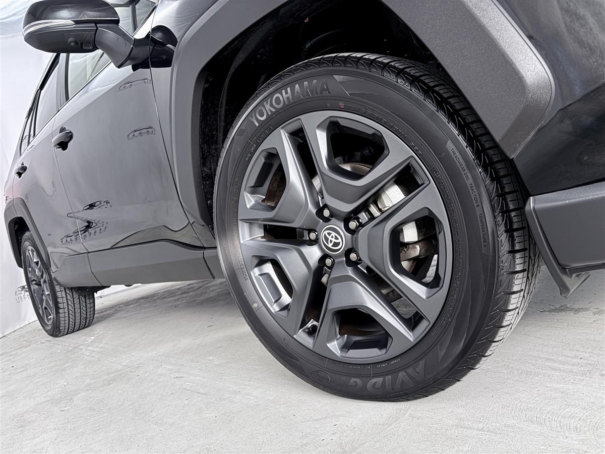 2022 Toyota RAV4 ADVENTURE HYBRID 4WD Panomaric Roof Carousel 6