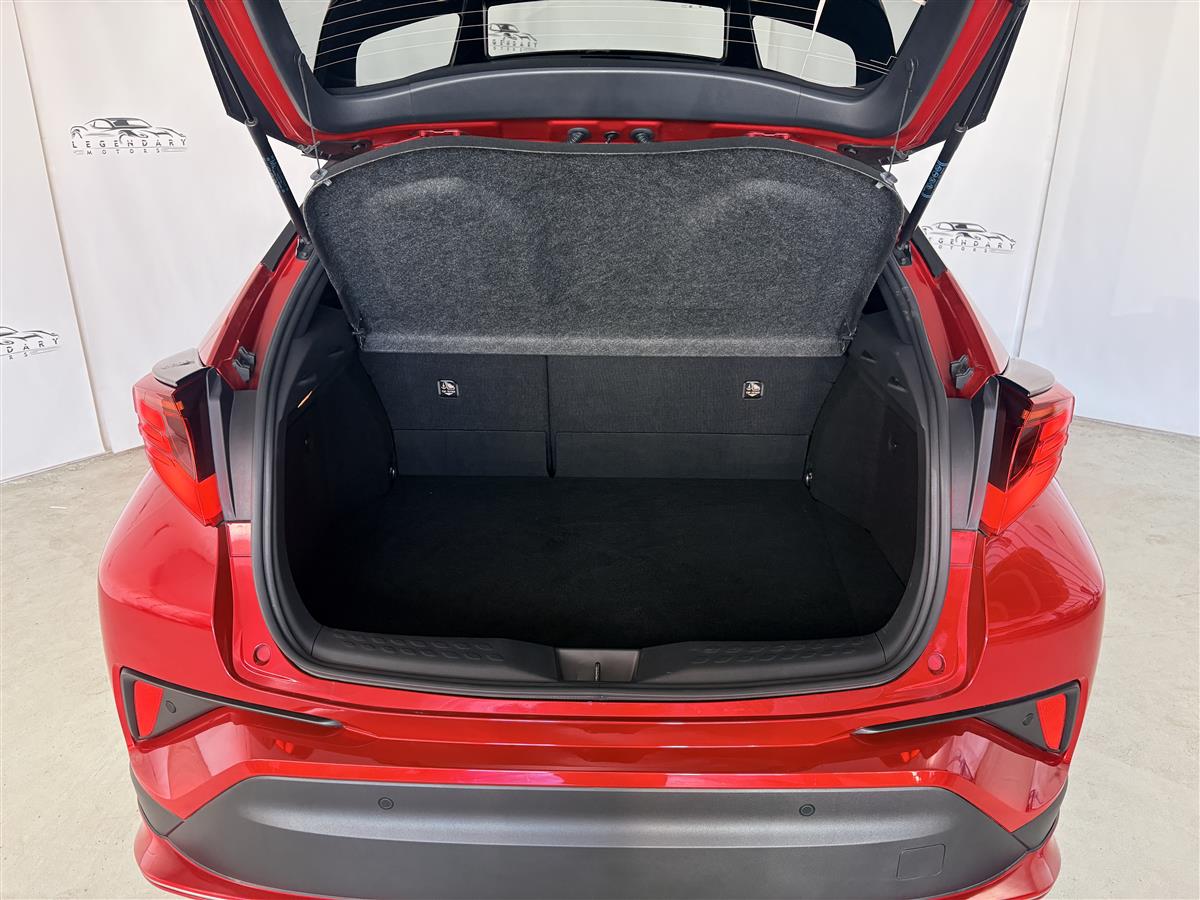 2020 Toyota C-HR 1.8G Hybrid, 360 Camera, Carplay Carousel 7