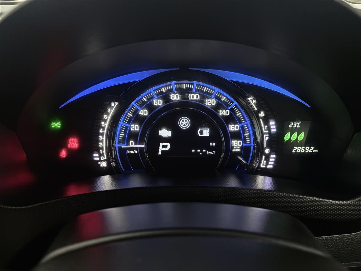 2015 Suzuki Swift STYLE , DJE DUEL JET ENGINE Carousel 14