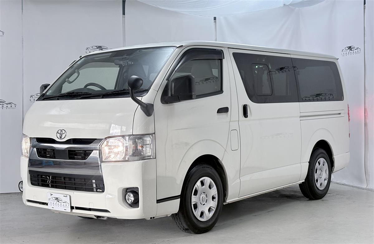 2021 Toyota Hiace GL 2.8 diesel, 6 SEATERS,Service history Carousel 2