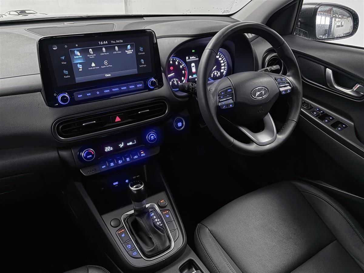 2023 Hyundai Kona ELITE,nz new,Radar cruise,1 Owner car Carousel 15