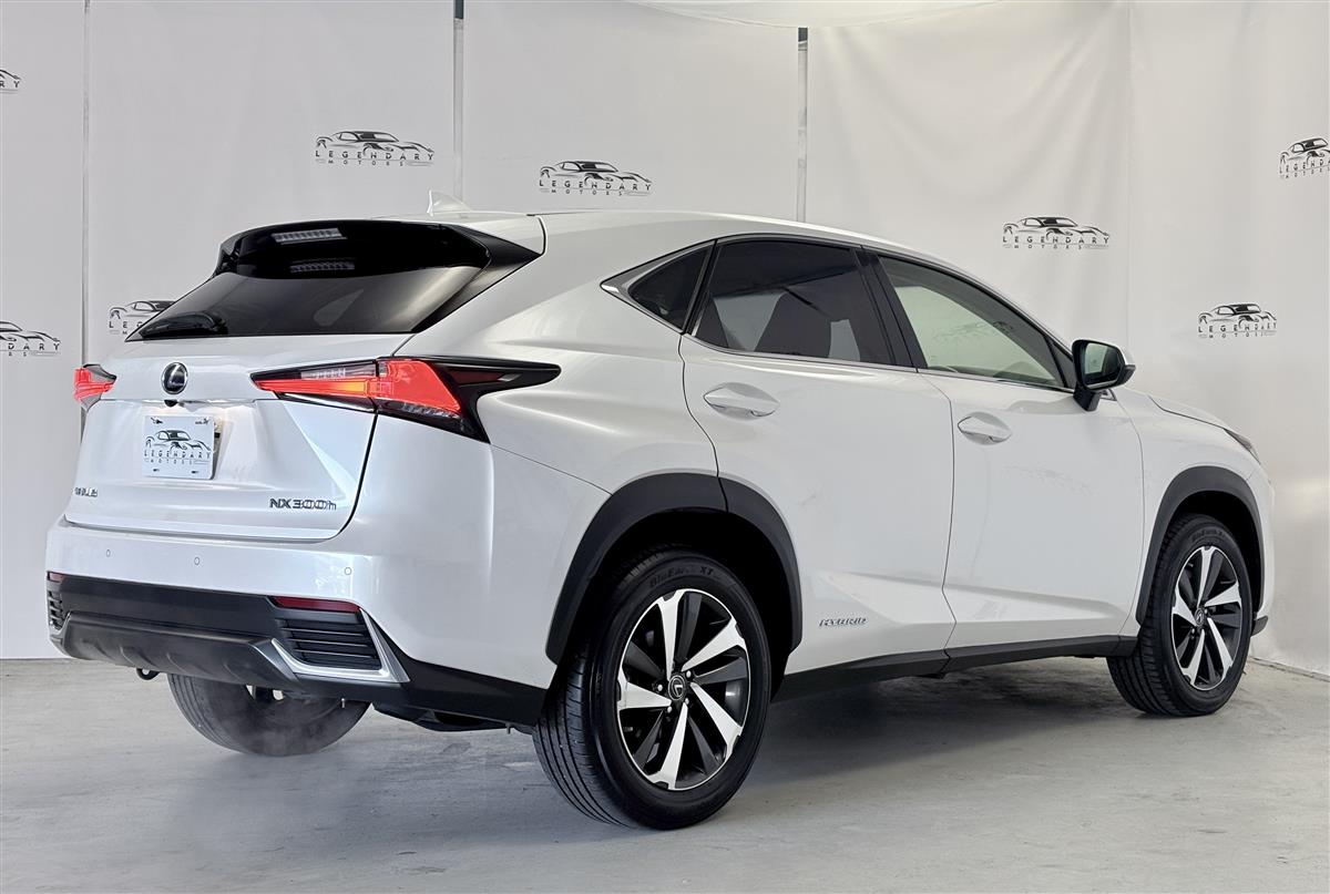 2018 Lexus NX 300h Black leather,Eletric boot,3 EYE LED Carousel 5