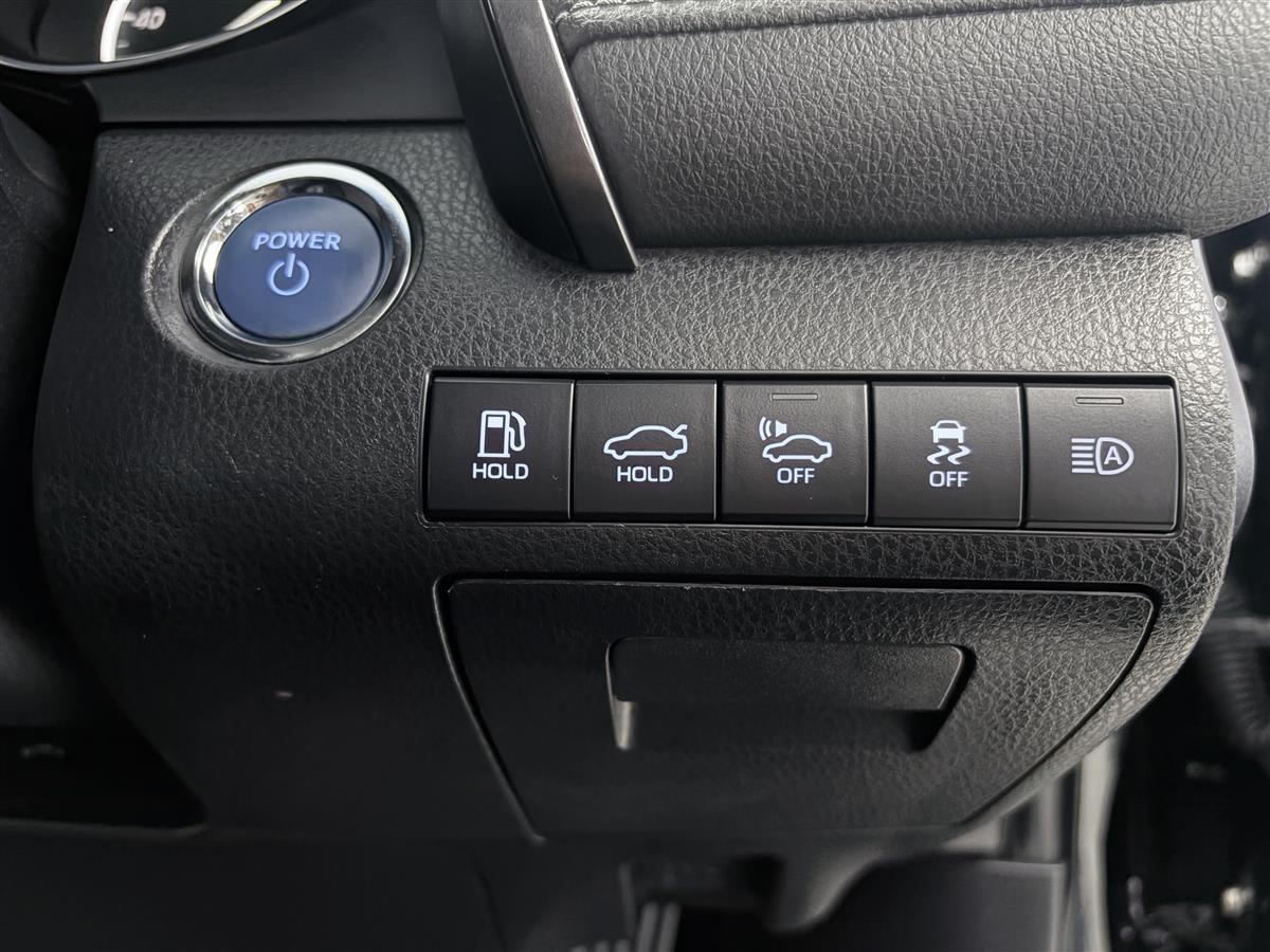2020 Toyota Camry WS Hybrid HUD/ACC/BSM/RCTA/TSS Carousel 14