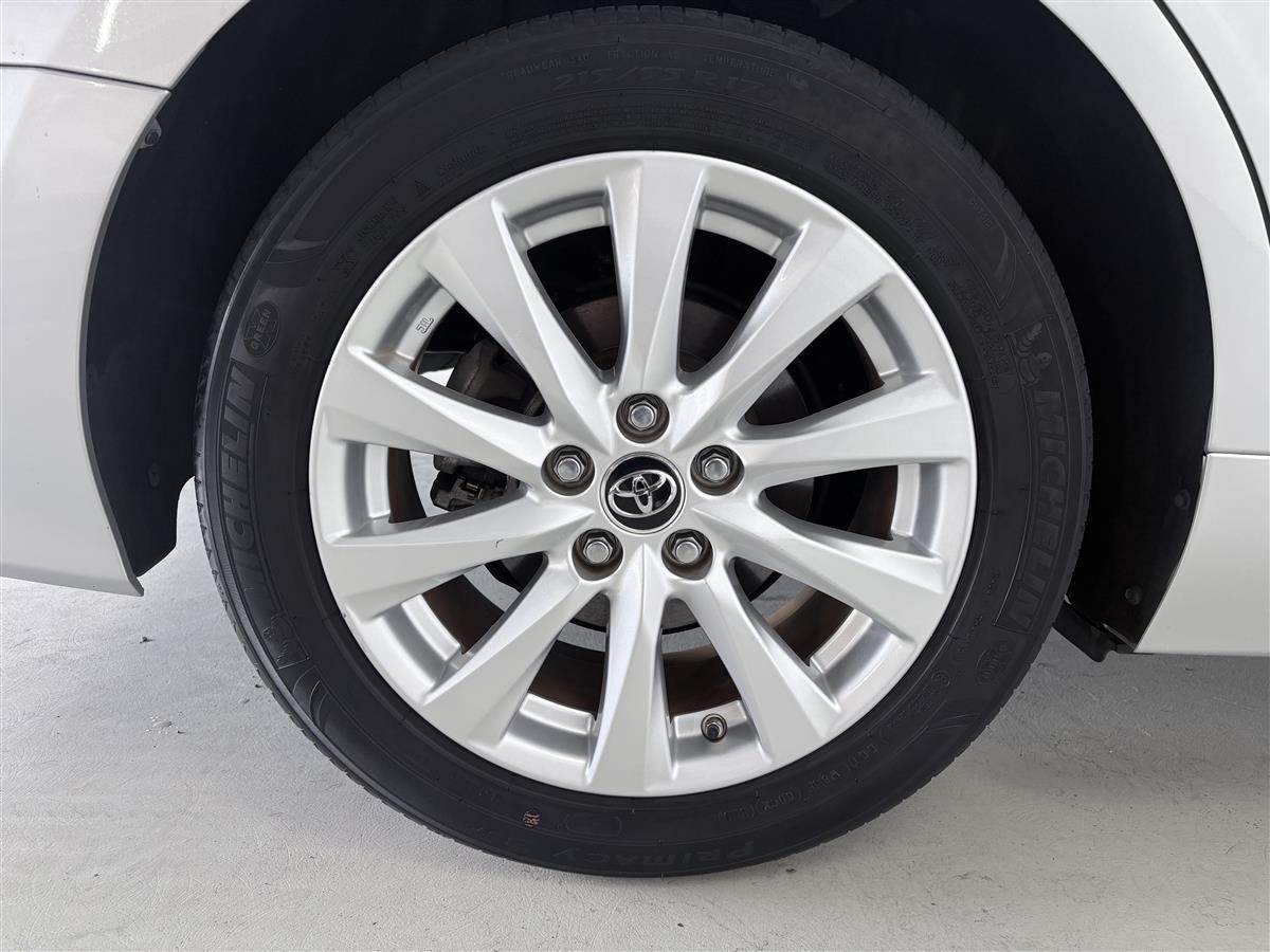 2019 Toyota Camry 2.5G Hybrid ACC/PCS/BSM 42283 km Carousel 6