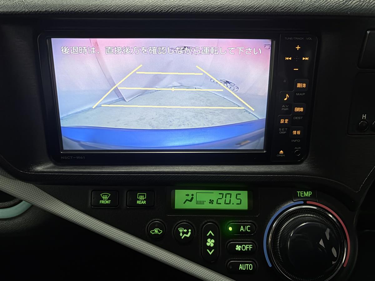 2012 Toyota Aqua HYBRID S,Push start,Service history Carousel 17