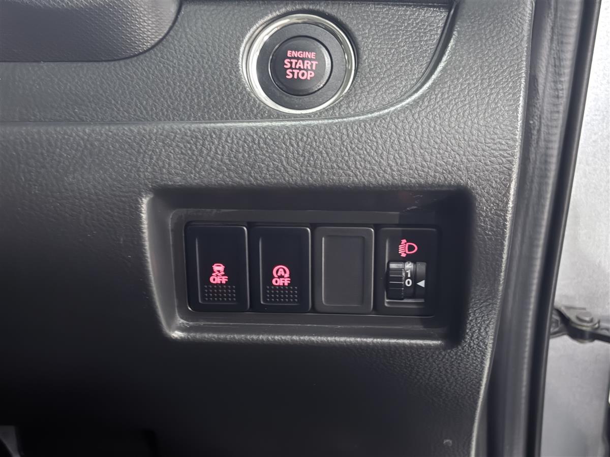 2015 Suzuki Swift STYLE , DJE DUEL JET ENGINE Carousel 13