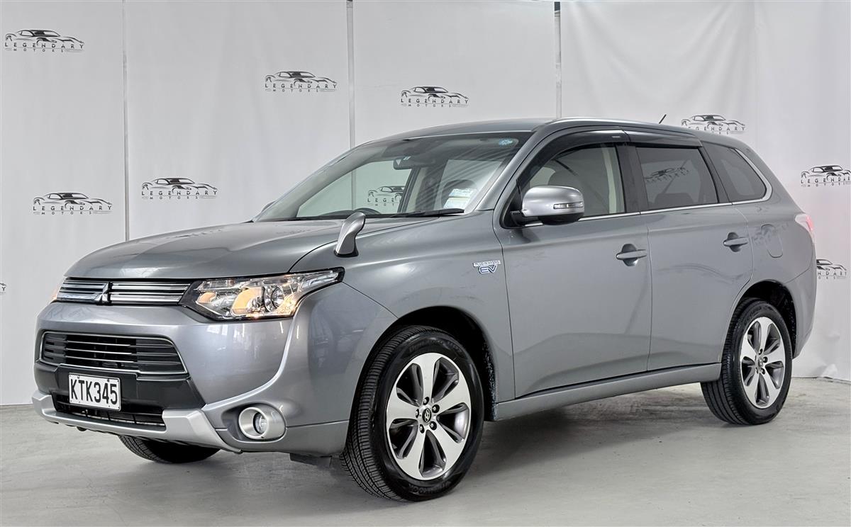 second hand 2014 Mitsubishi Outlander G PHEV,HALF LEATHER,RADAR CRUISE for sale NZ Collage 2