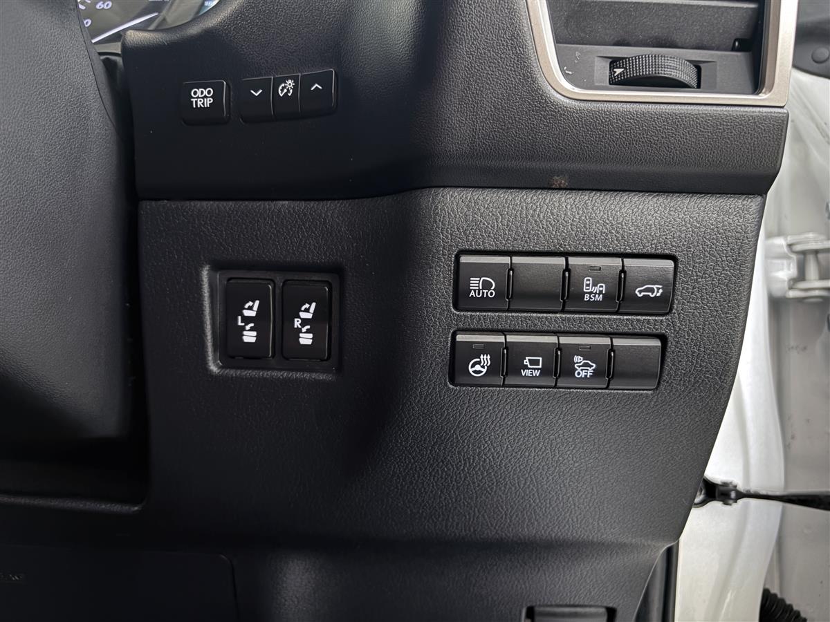 2019 Lexus NX 300h Sunroof,BSM, Eletric boot,Vented seat Carousel 13