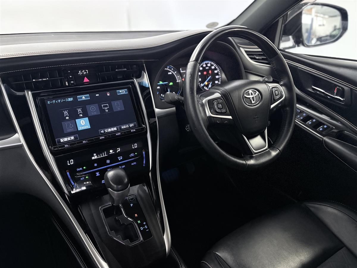 2017 Toyota Harrier PREMIUM HYBRID 4WD,Full bodykit Carousel 16